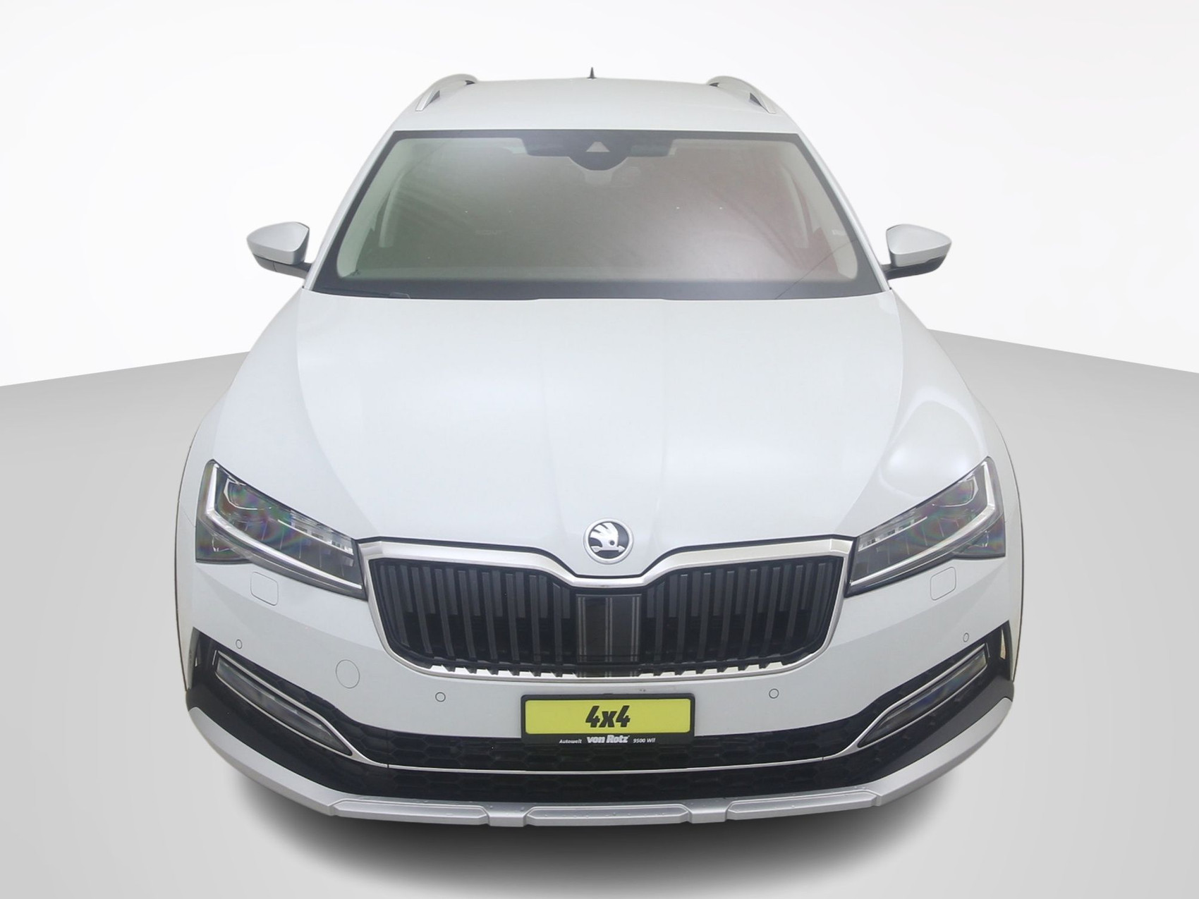 SKODA Superb Scout 2.0 TDI 4×4 DSG