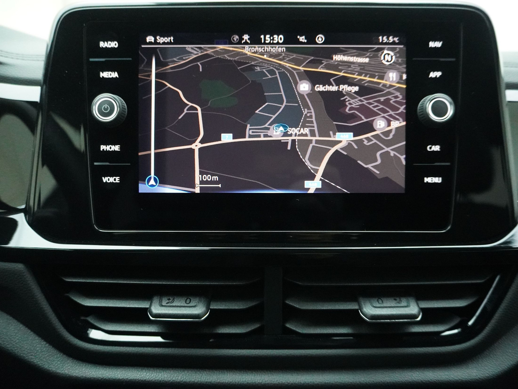 VW T-Roc 2.0 TSI DSG R-Line Black Style 4Motion **Anhängerkupplung und Panoramaglasdach**