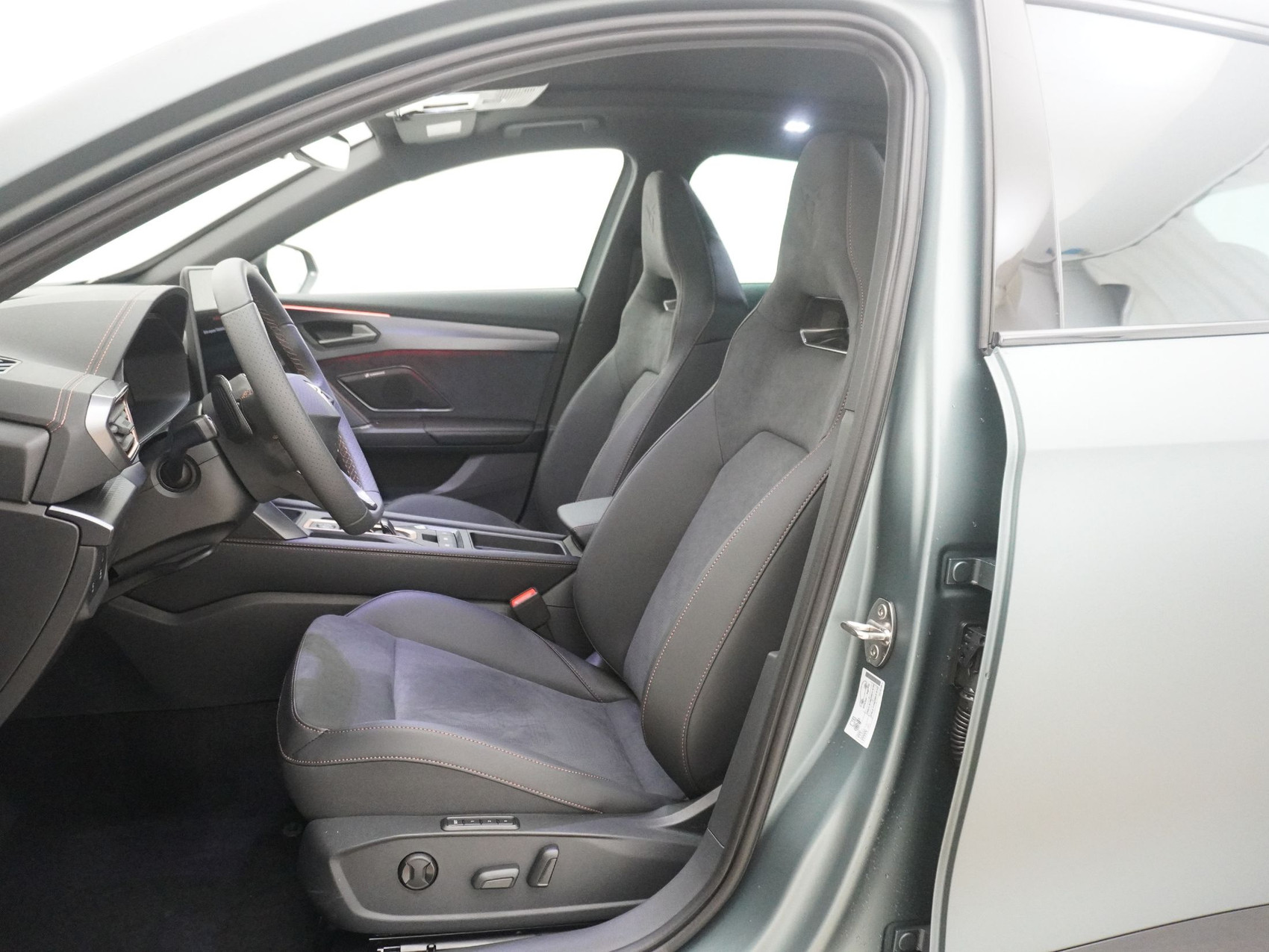 CUPRA Formentor 1.5 e-Plug-in-HYBRID VZ DSG