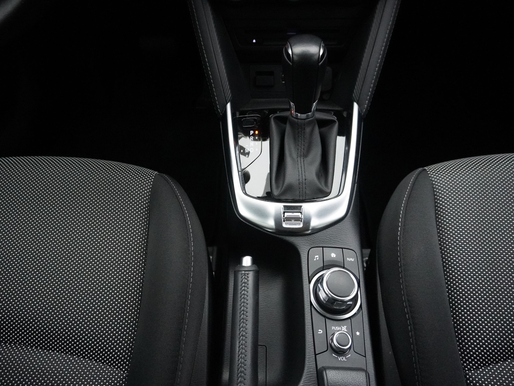 MAZDA 2 1.5 Ambition Plus