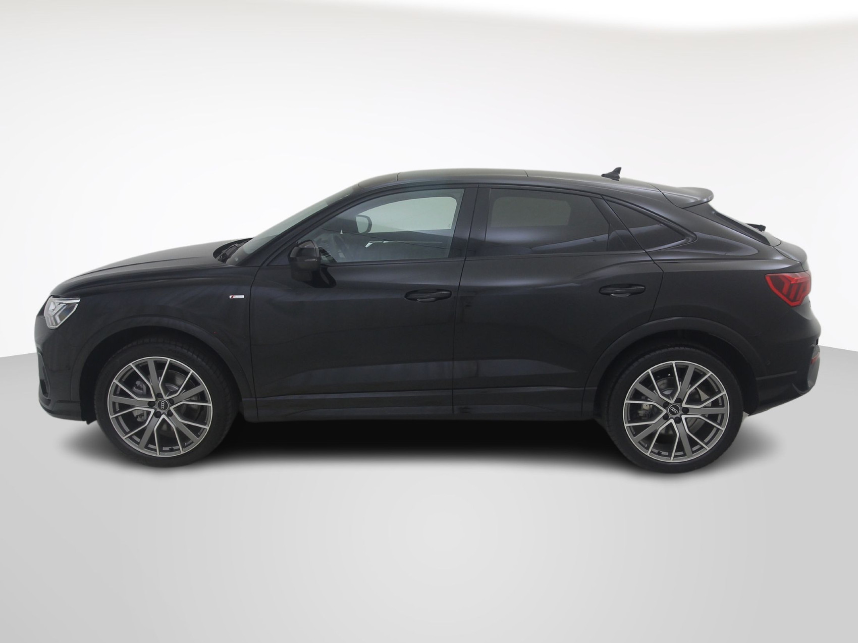 AUDI Q3 Sportback 2.0 40 TFSI S line quattro S-Tronic