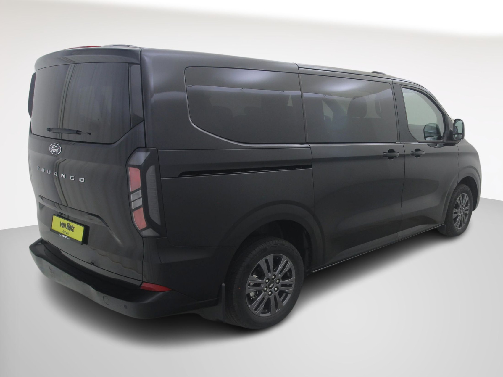 FORD Tourneo Custom 320 L1 2.0 TDCI 4×4 Titanium