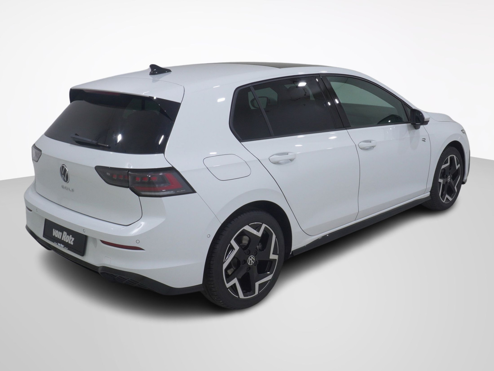 VW Golf VIII 2.0 TDI R-Line DSG