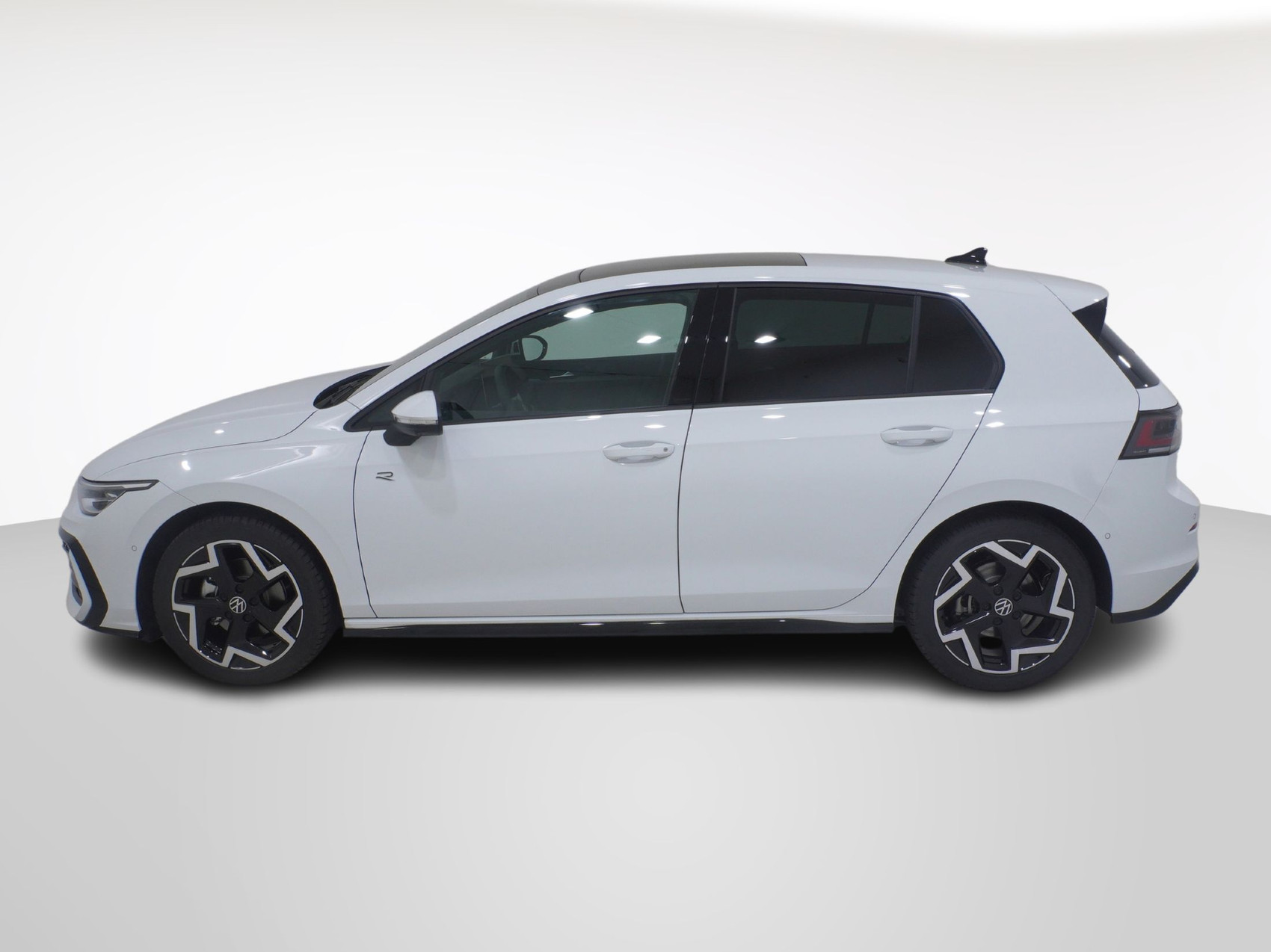 VW Golf VIII 2.0 TDI R-Line DSG
