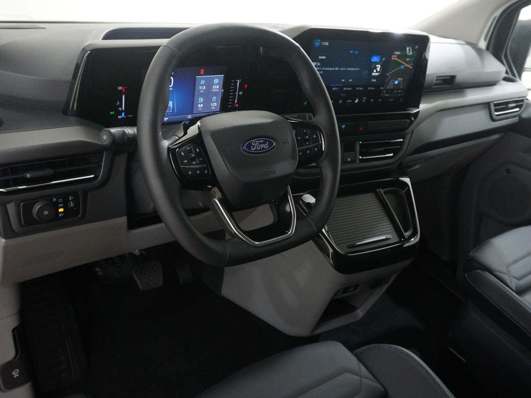 FORD Tourneo Custom 320 L1 2.0 TDCI Titanium X