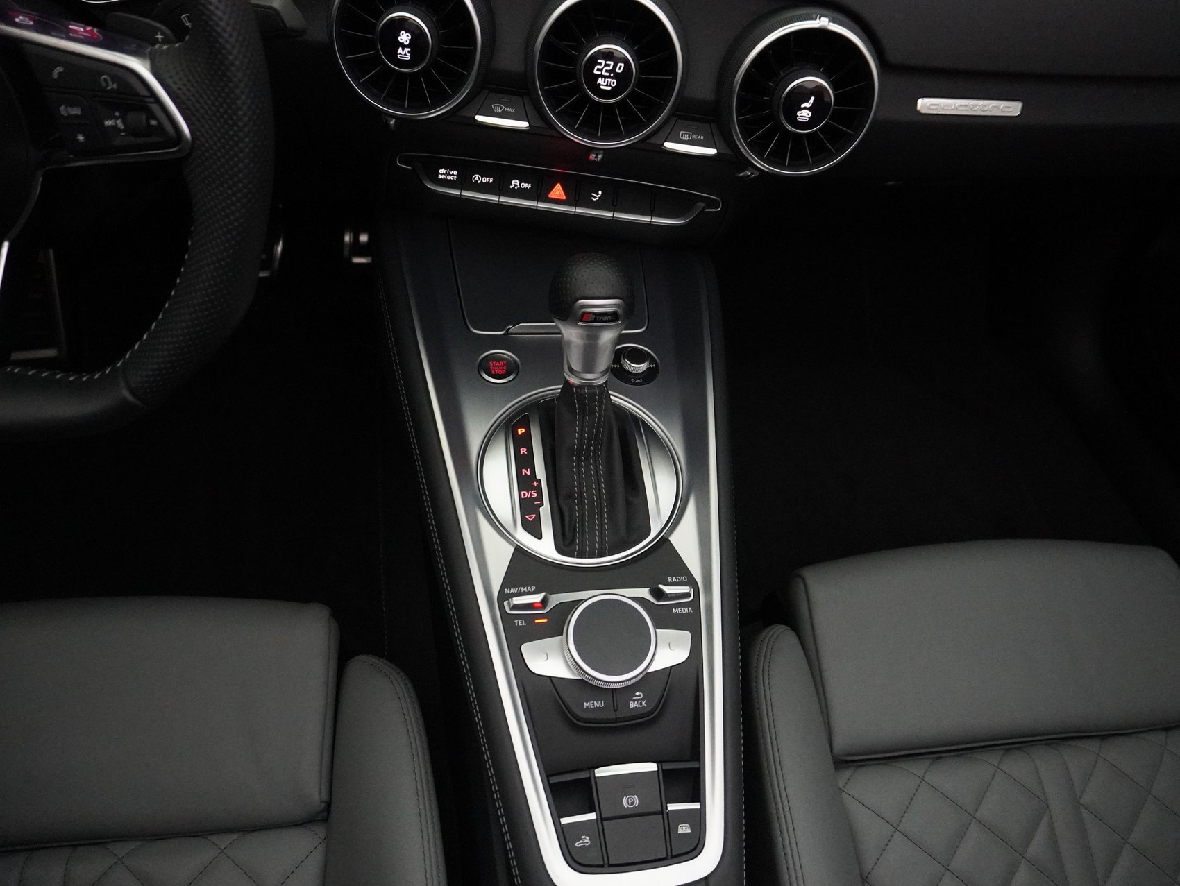 AUDI TT Roadster 45 TFSI S line quattro S-Tronic **Audi Garantie bis 12.2028**