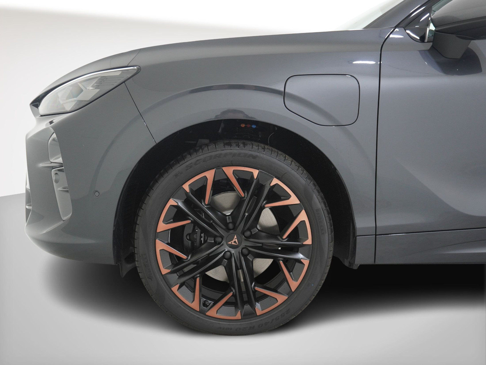 CUPRA Terramar 1.5 e-Plug-in-HYBRID VZ DSG