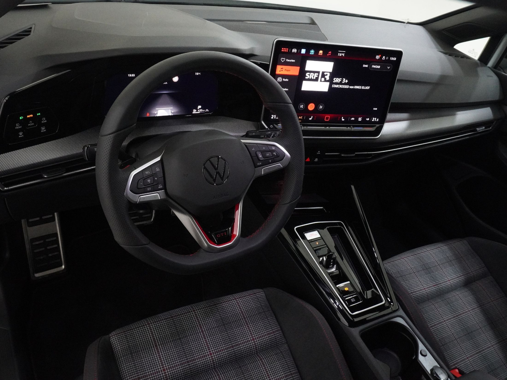 VW Golf VIII 2.0 TSI GTI DSG