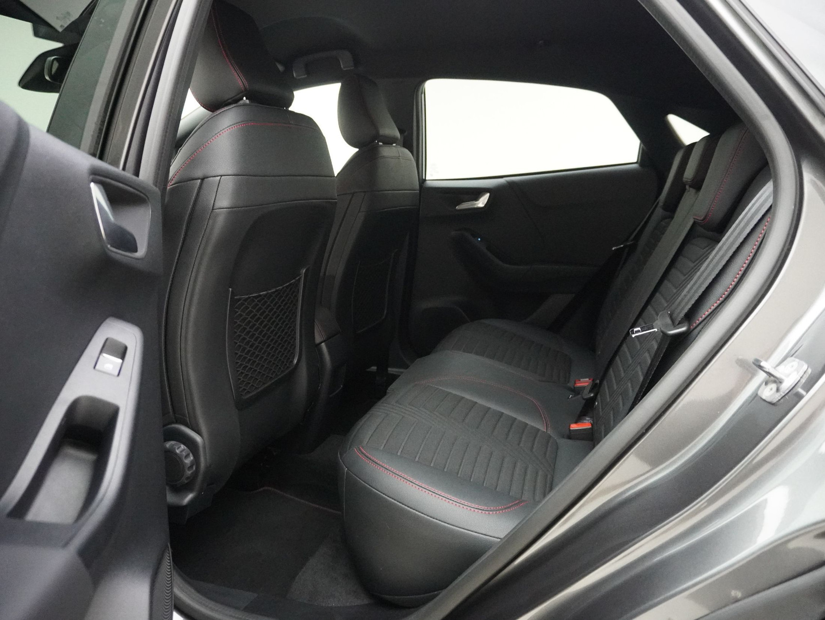 FORD Puma 1.0 EcoB Hybrid ST-Line X