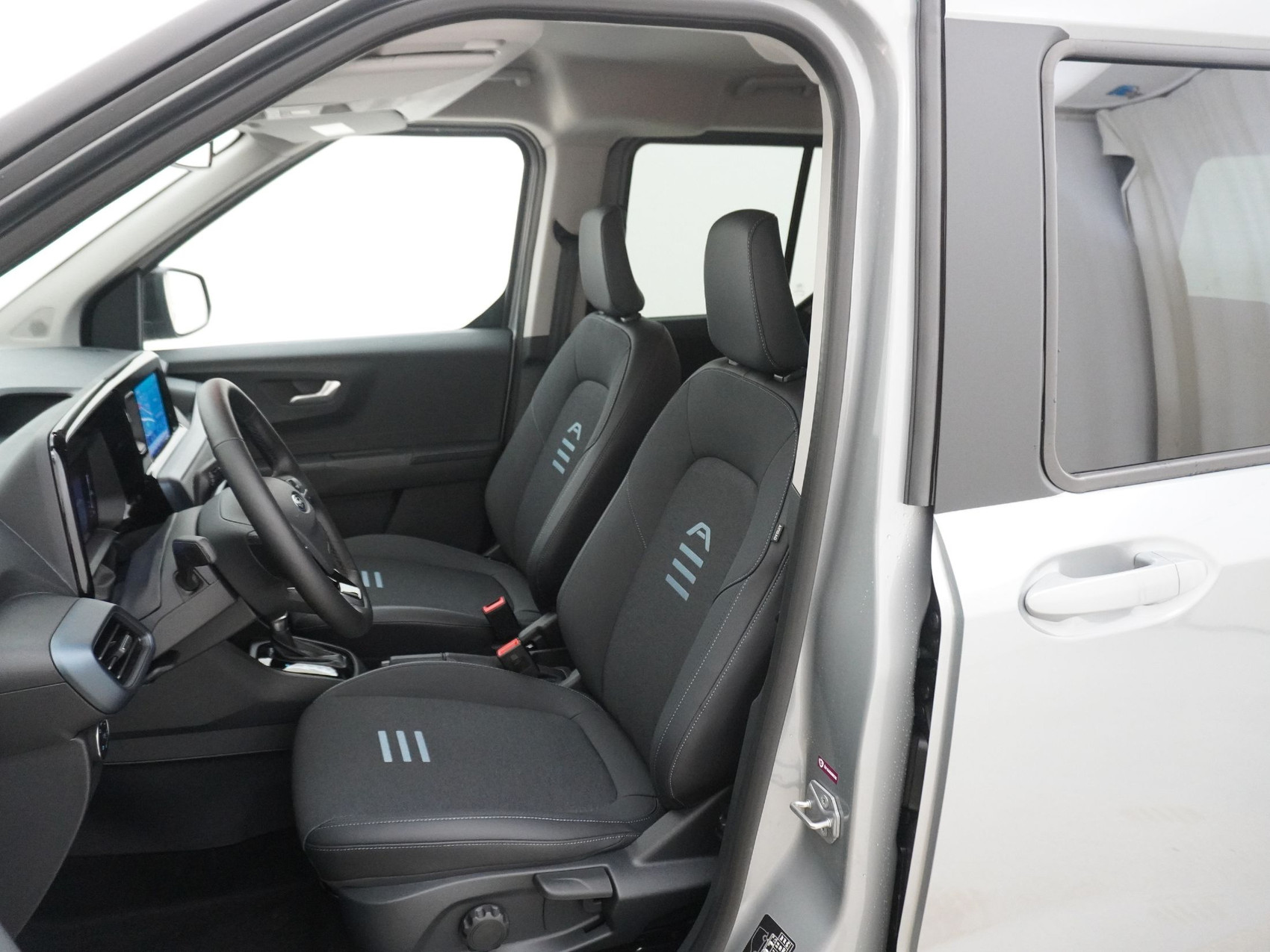 FORD Tourneo Courier 1.0 Ecoboost Active