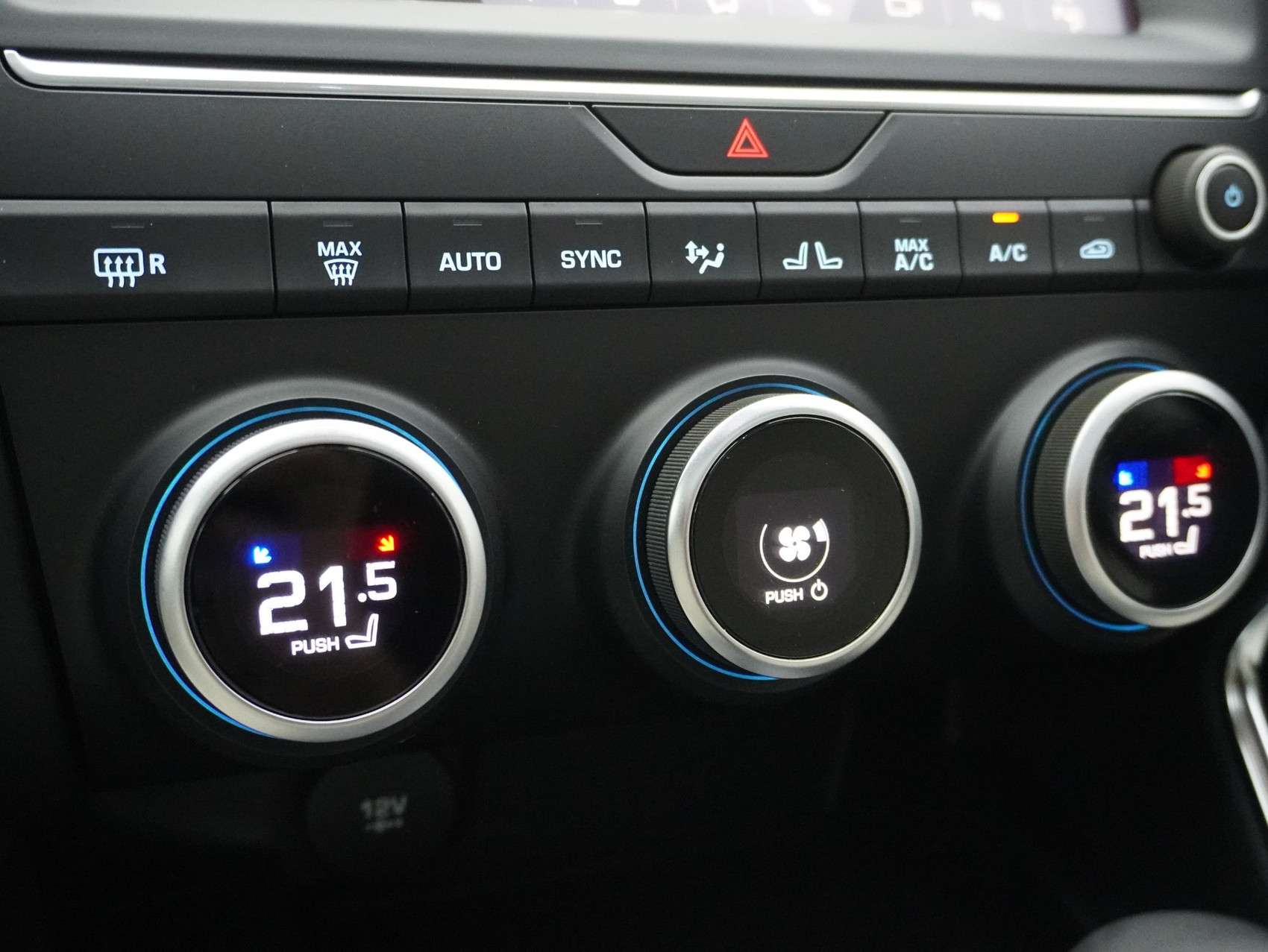 JAGUAR E-Pace 2.0 T SE AWD