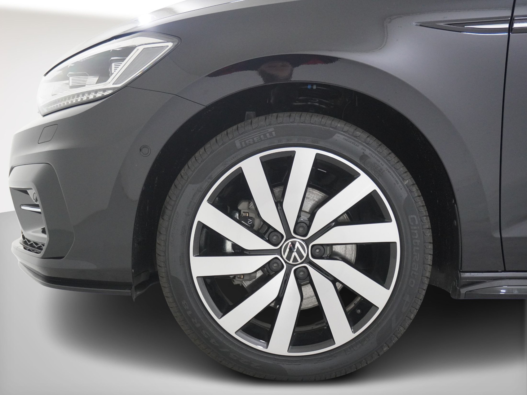 VW Touran 1.5 TSI R-Line DSG