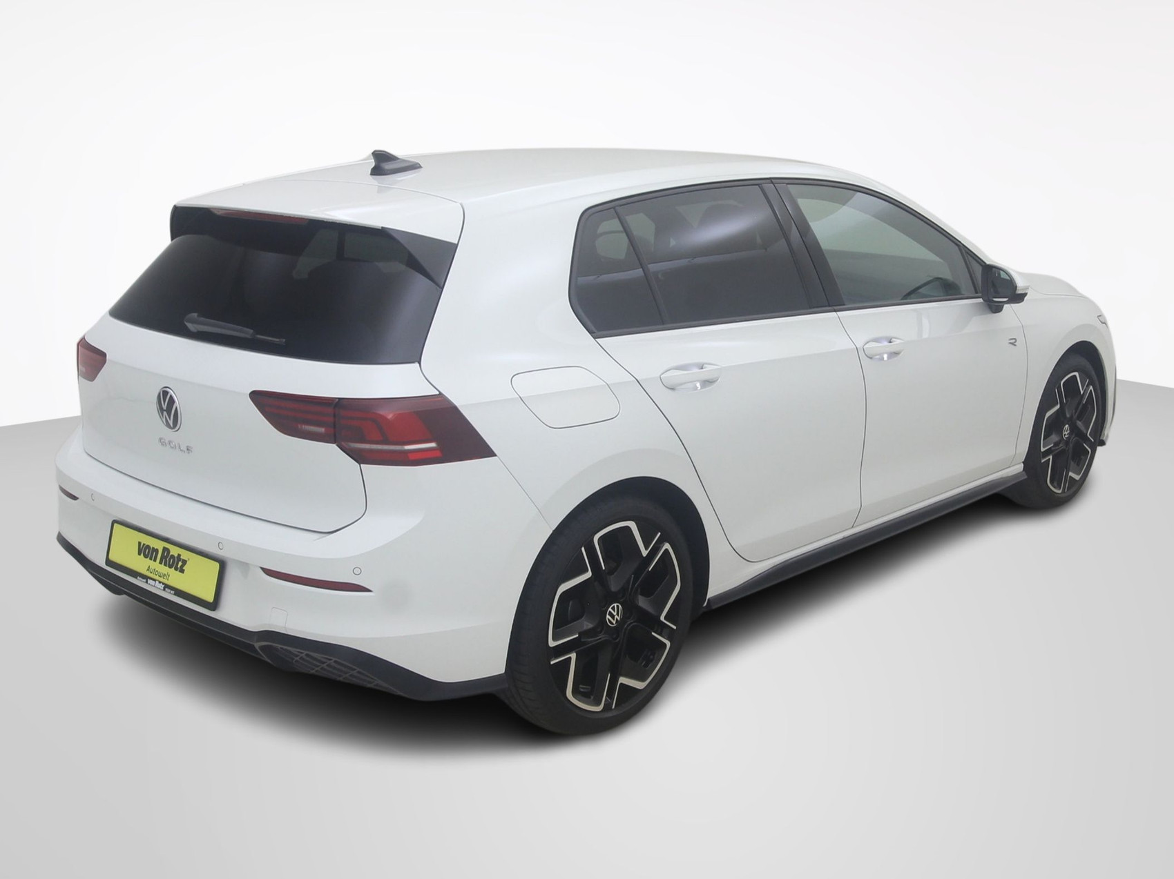 VW Golf VIII 2.0 TDI R-Line DSG