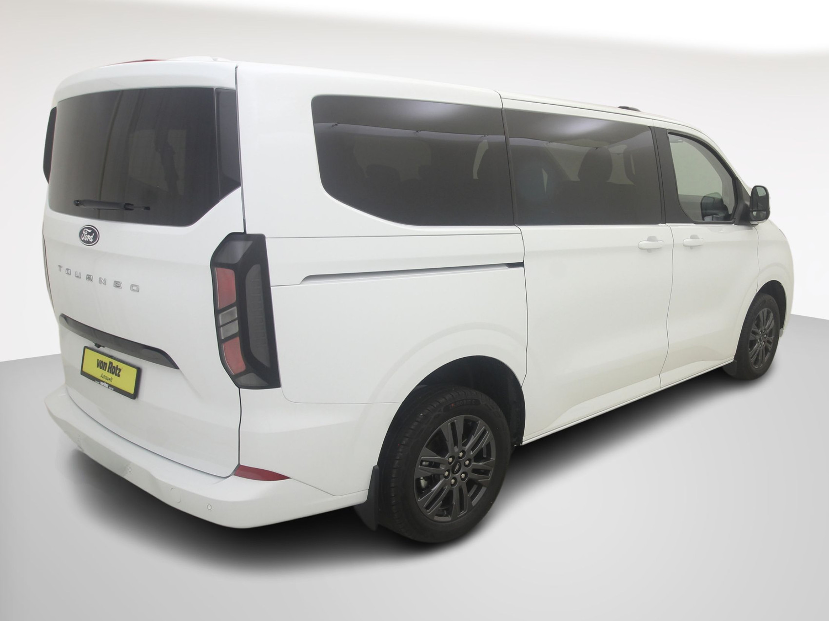 FORD Tourneo Custom 320 L1 2.0 TDCI 4×4 Titanium