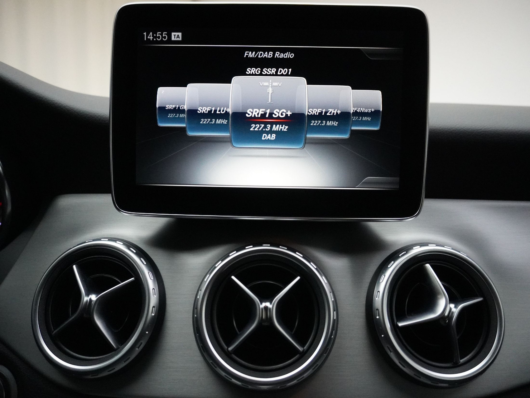 MERCEDES-BENZ GLA-Klasse GLA 200 Urban