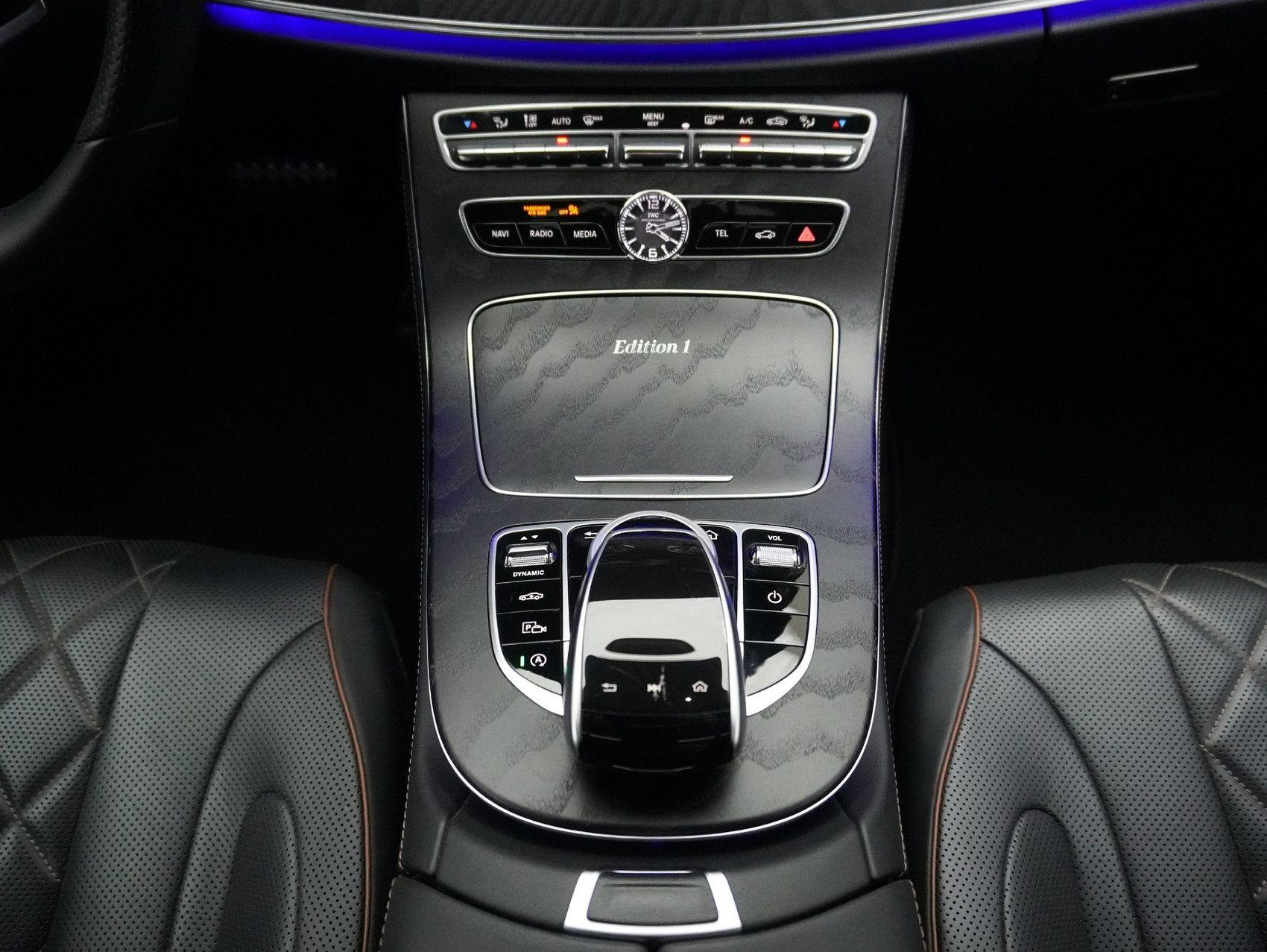 MERCEDES-BENZ CLS 450 AMG Line 4matic Edition 1