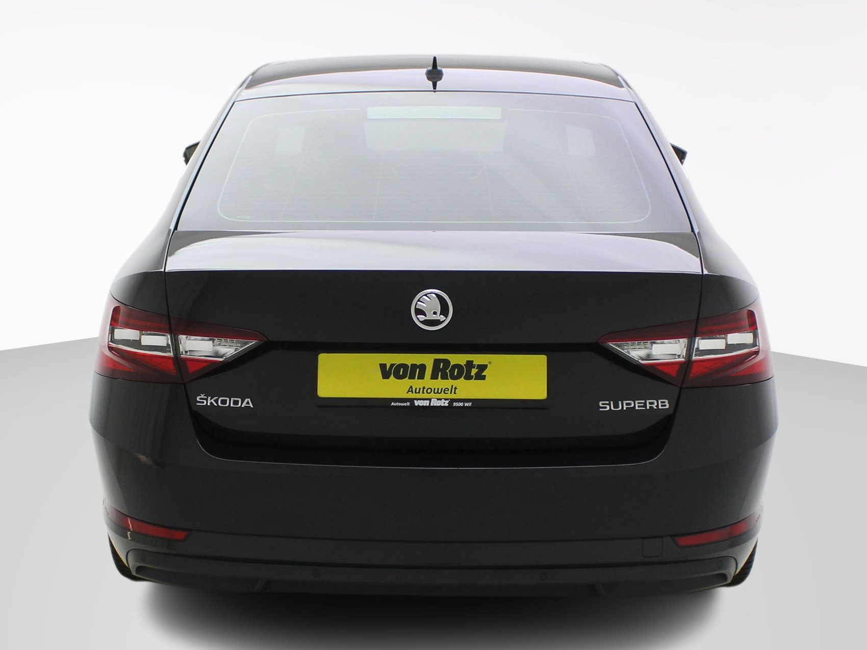 SKODA Superb 2.0 TDI DSG Style