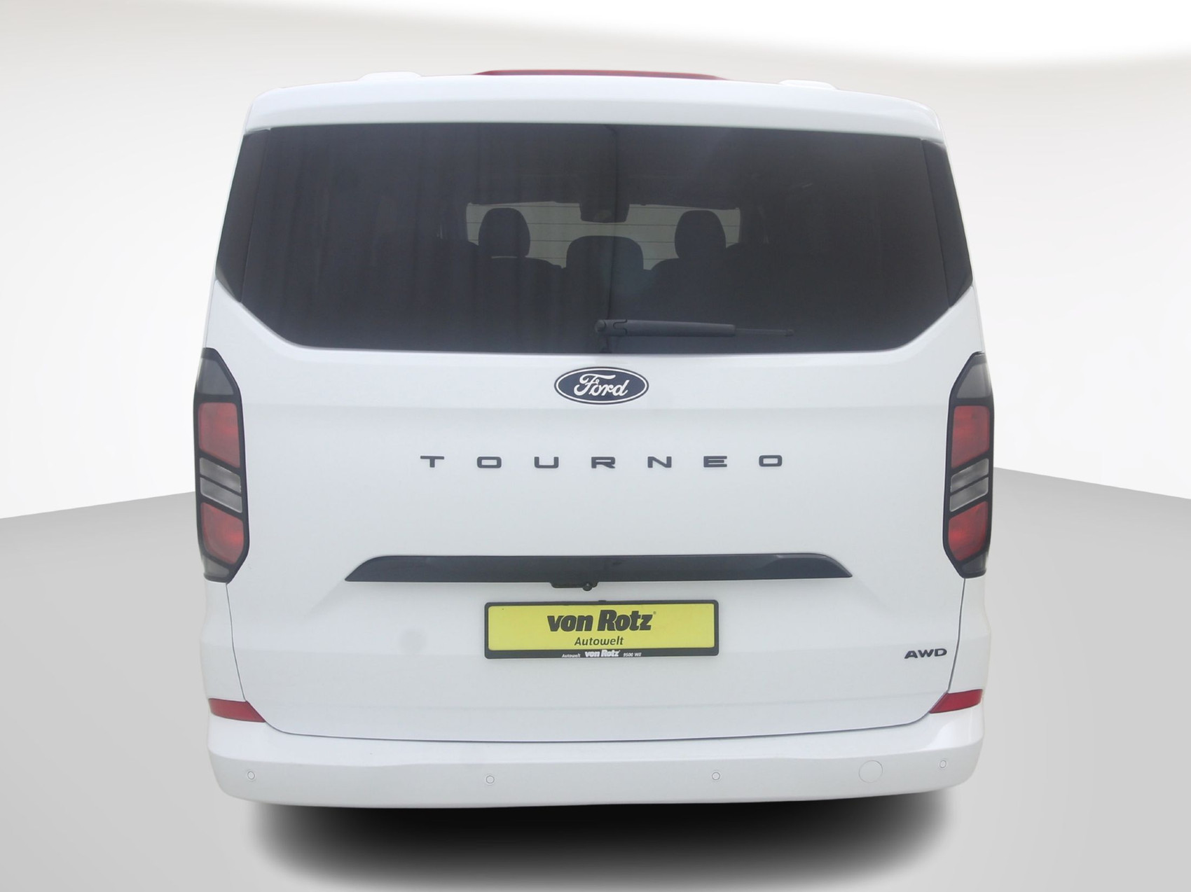 FORD Tourneo Custom 320 L1 2.0 TDCI 4×4 Titanium