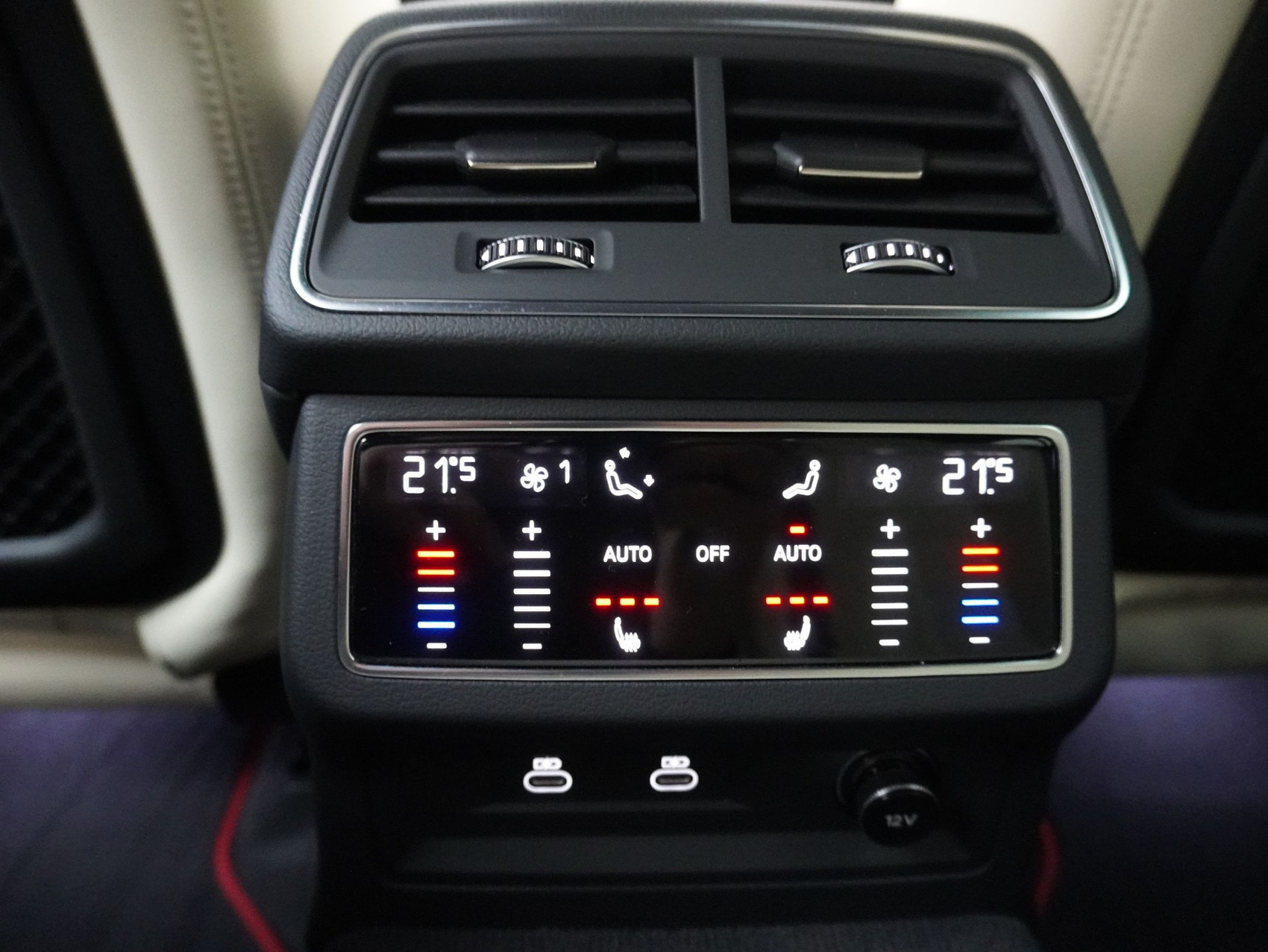 AUDI RS7 4.0 V8 TFSI quattro T-Tronic