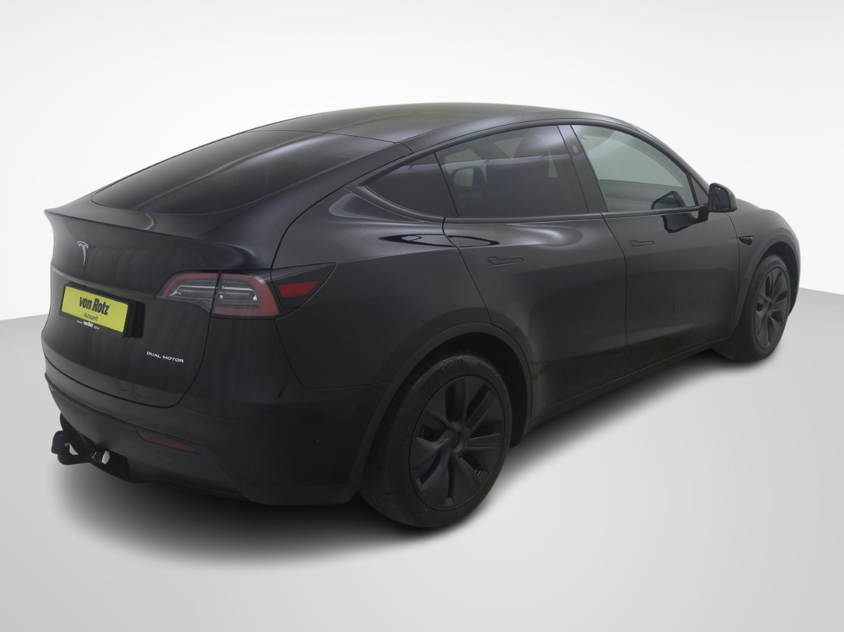 TESLA Model Y Long Range Dual AWD