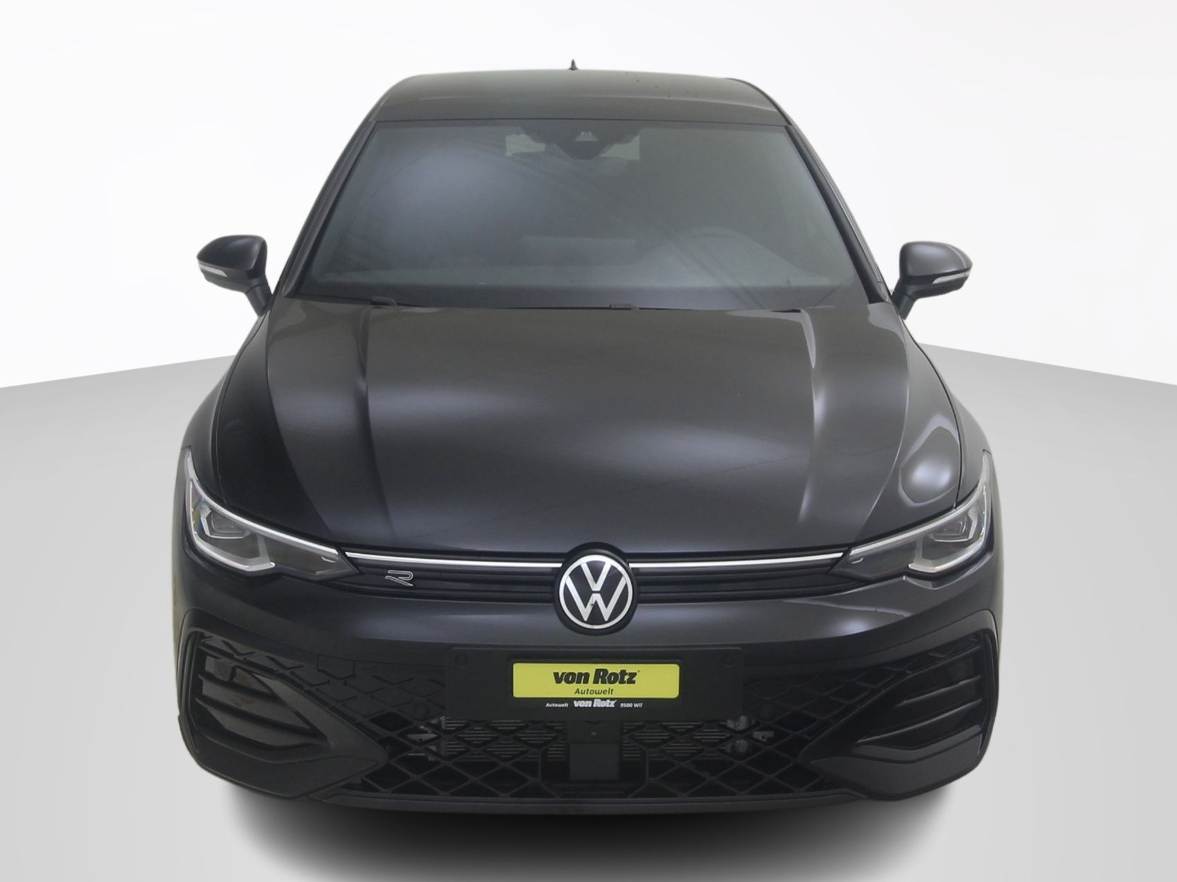 VW Golf VIII 1.5 eTSI R-Line DSG