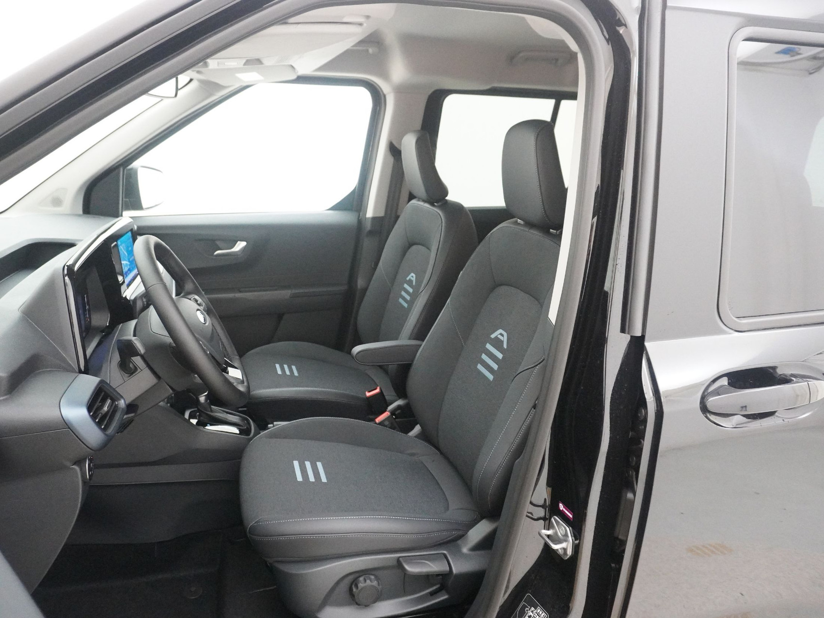 FORD Tourneo Courier 1.0 Ecoboost Active