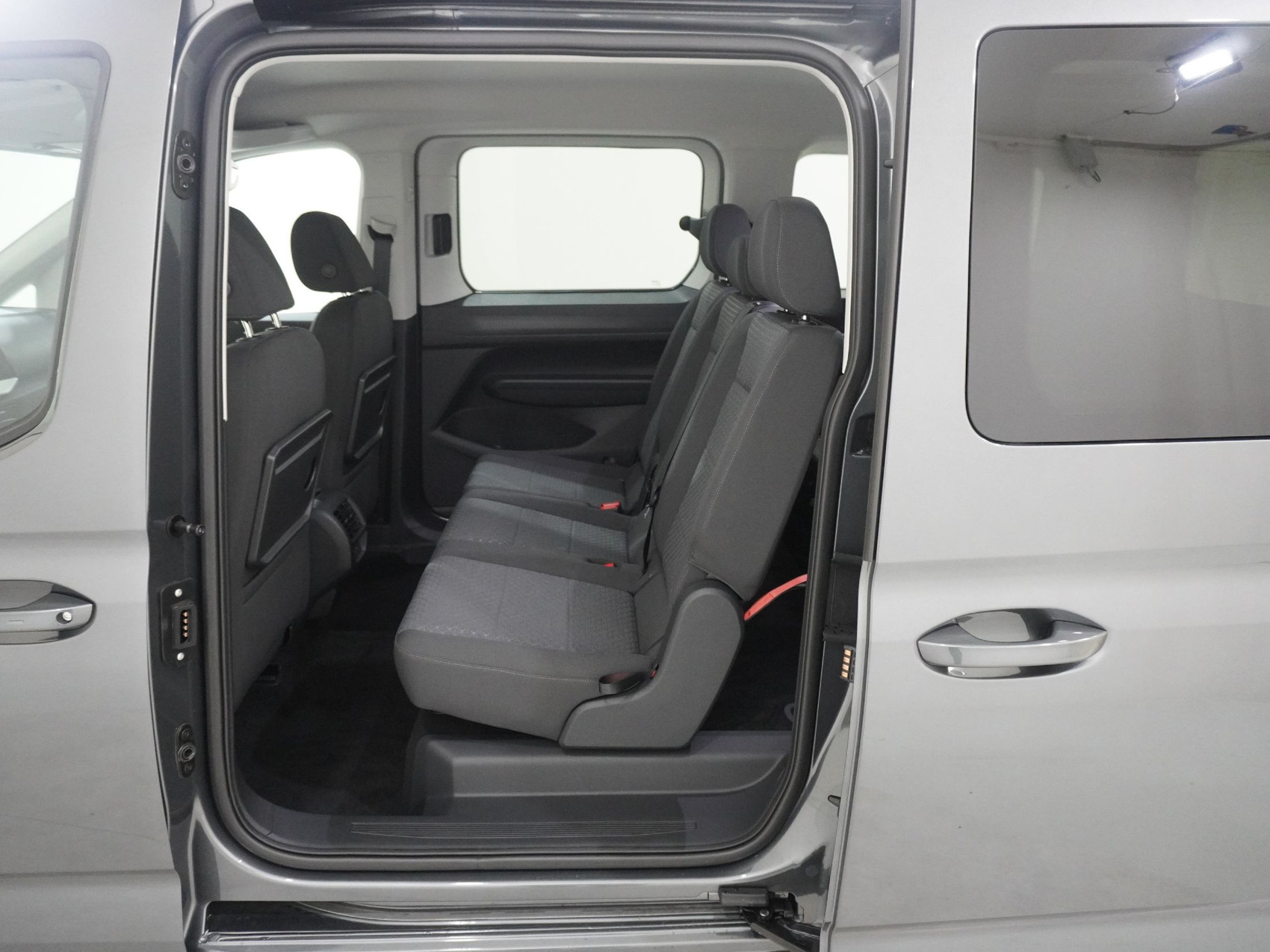 FORD Tourneo Connect 1.5 EcoBoost Titanium PHEV