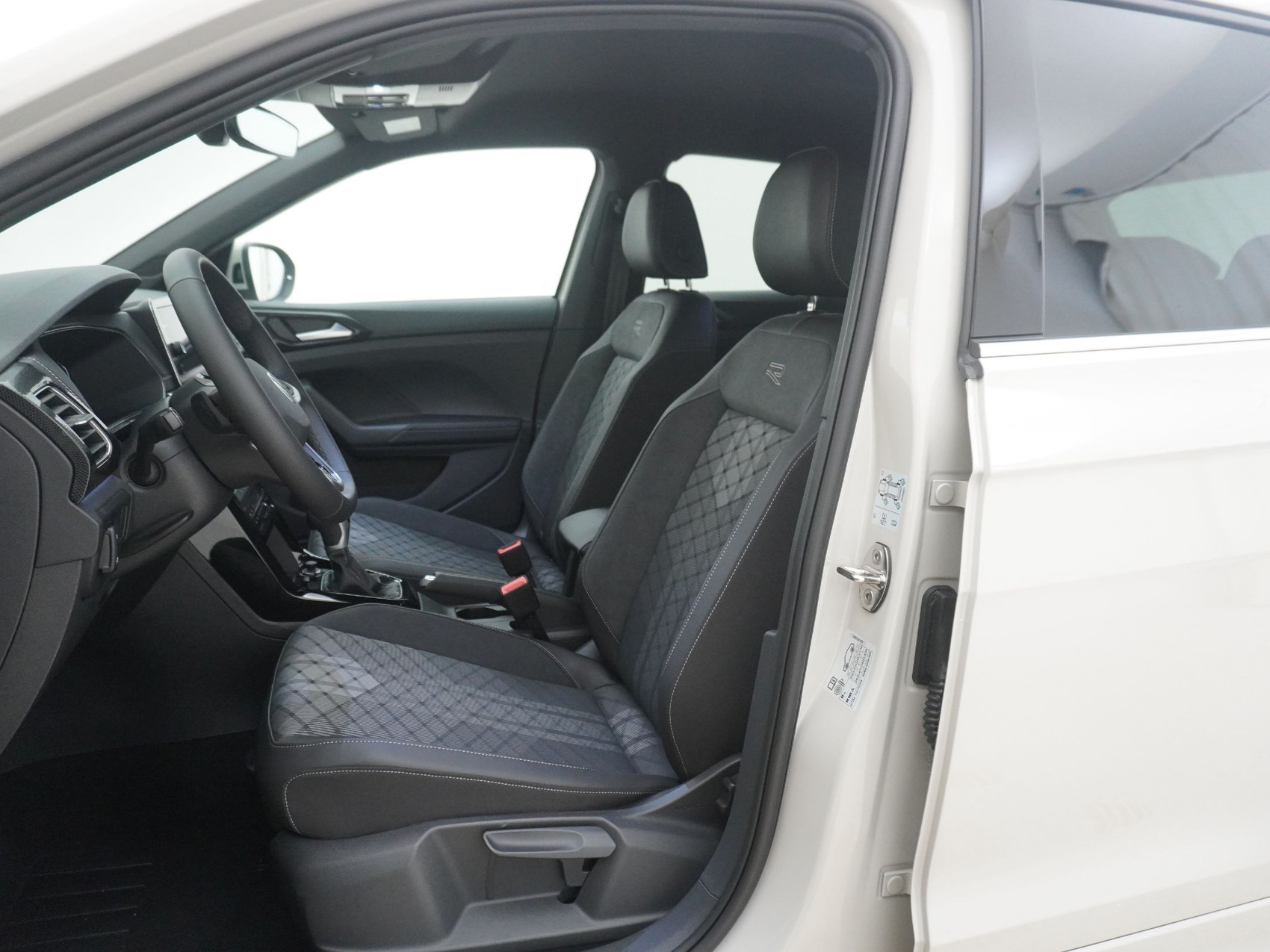 VW T-Cross 1.5 TSI R-Line DSG