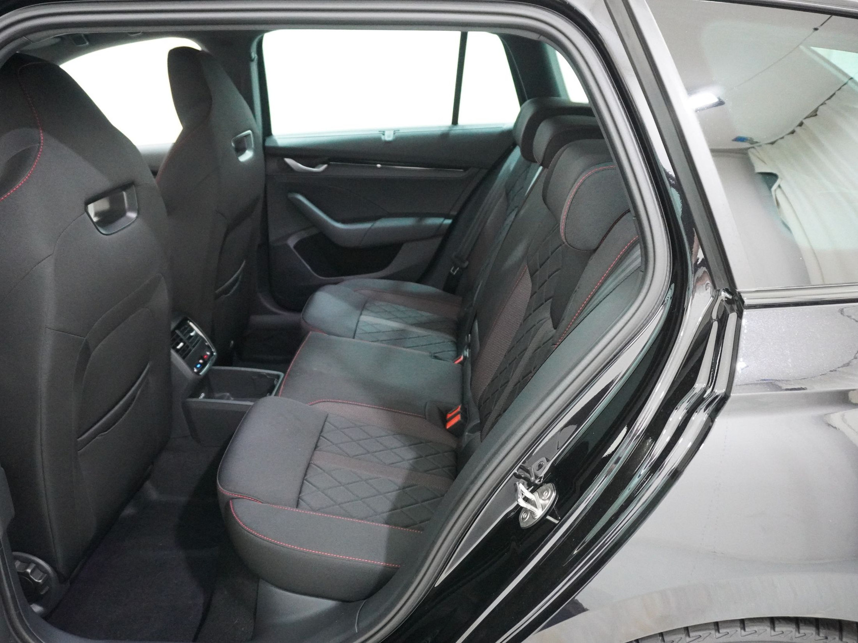 SKODA Octavia 2.0 TSI RS DSG
