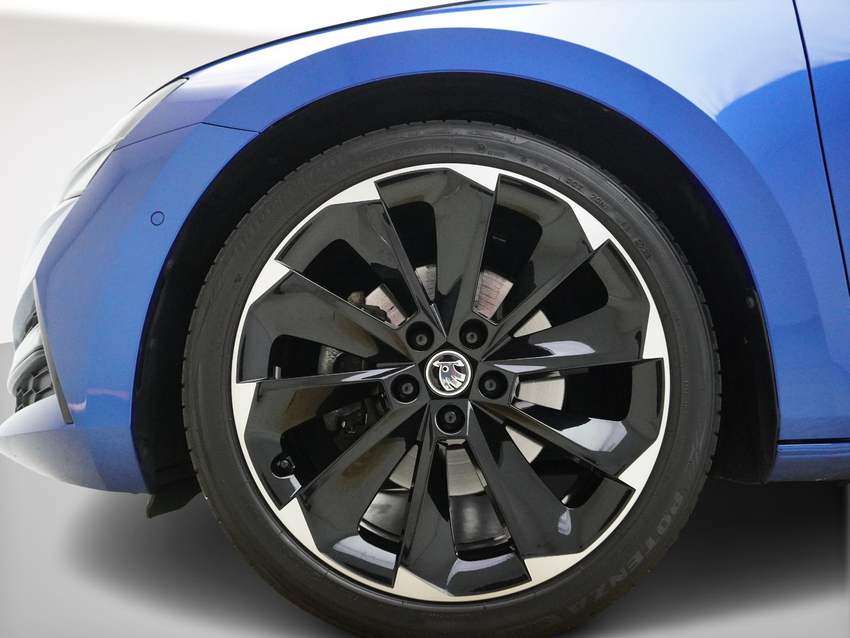 SKODA Superb Combi 2.0 TDI DSG Sport Line 4×4