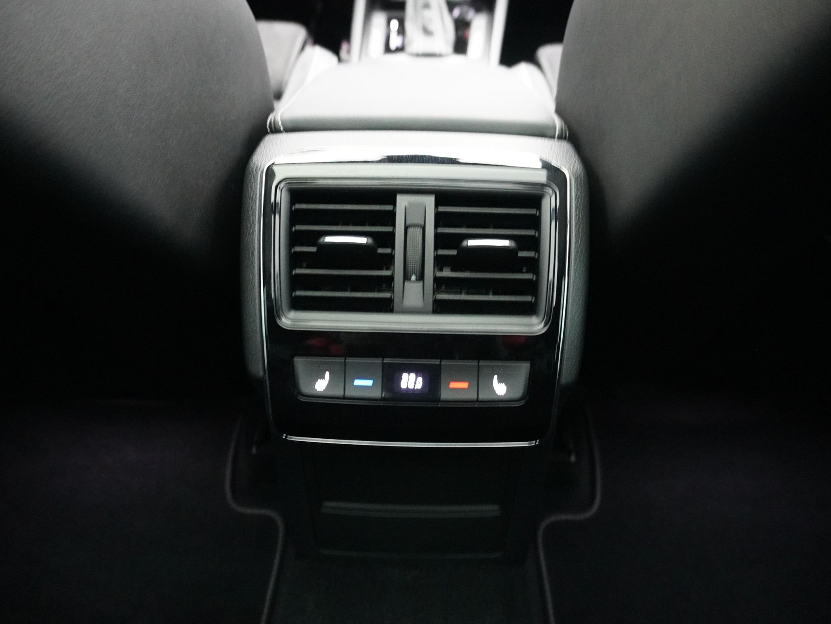 SKODA Superb Combi 2.0 TDI DSG Sport Line 4×4