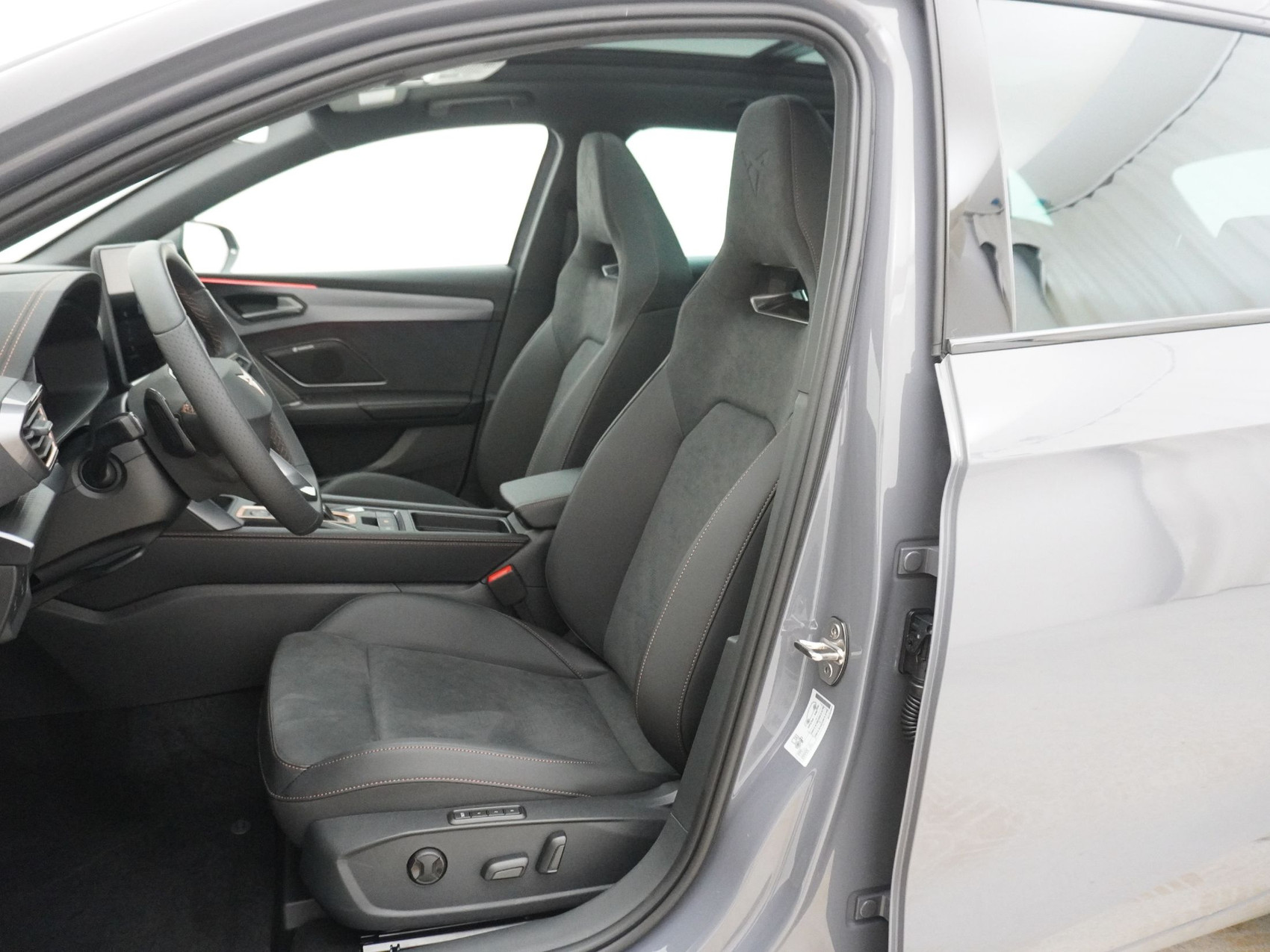 CUPRA Leon ST 2.0 TSI VZ 4Drive DSG