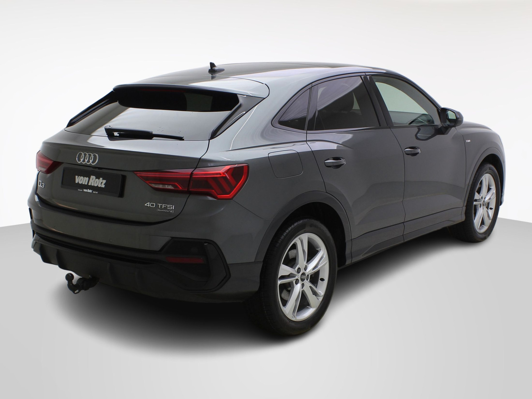 AUDI Q3 Sportback 40 TFSI S line quattro S-Tronic **Audi Garantie bis 07.2029**