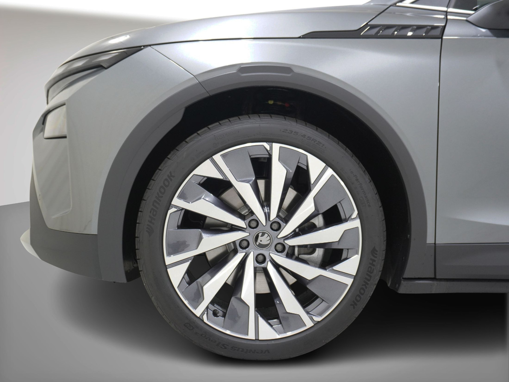 SKODA Elroq 85 Loft Advanced