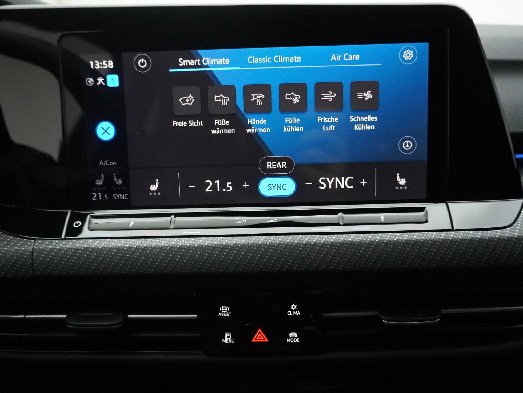 VW Golf 8 2.0 TSI DSG R-Line Black Style 4Motion