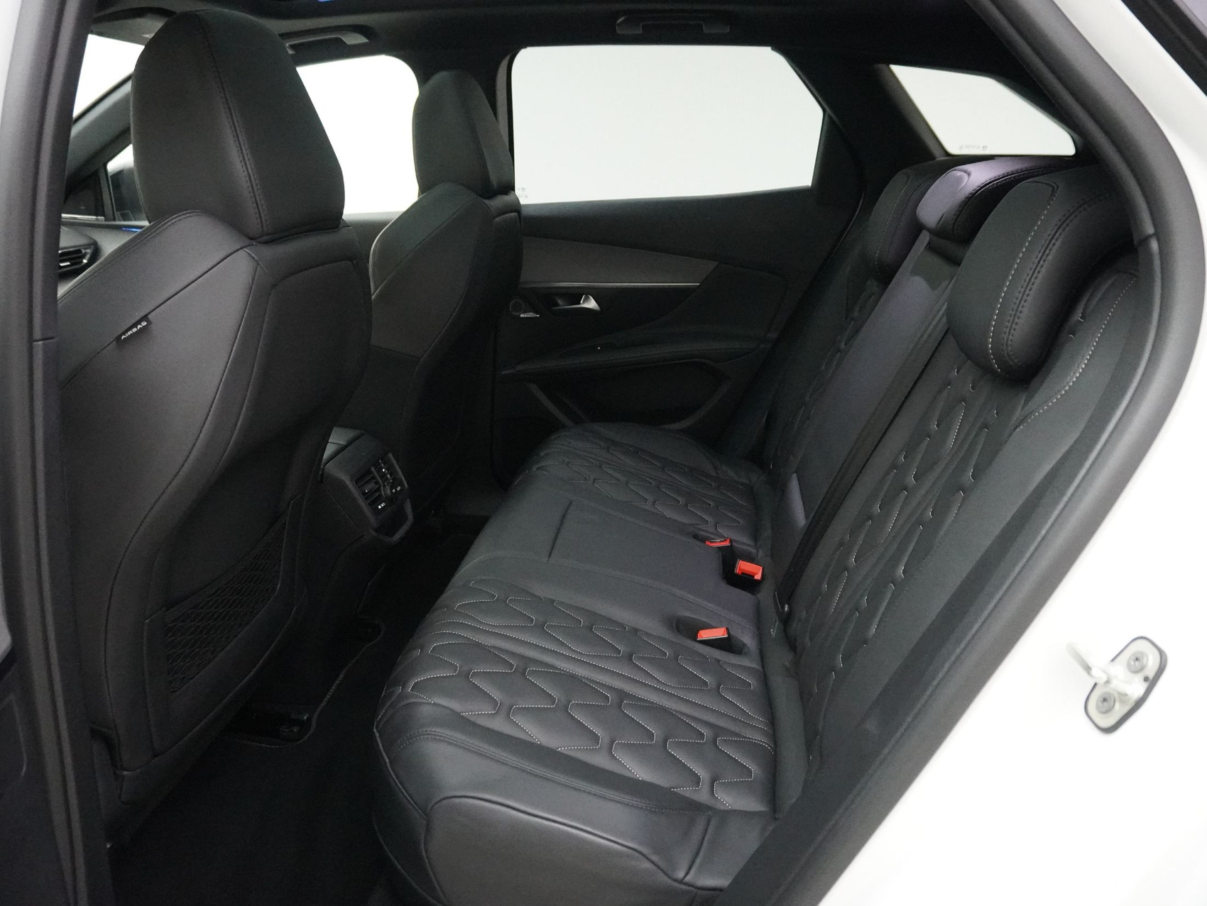 PEUGEOT 3008 1.6 Plug-in Hybrid4 GT