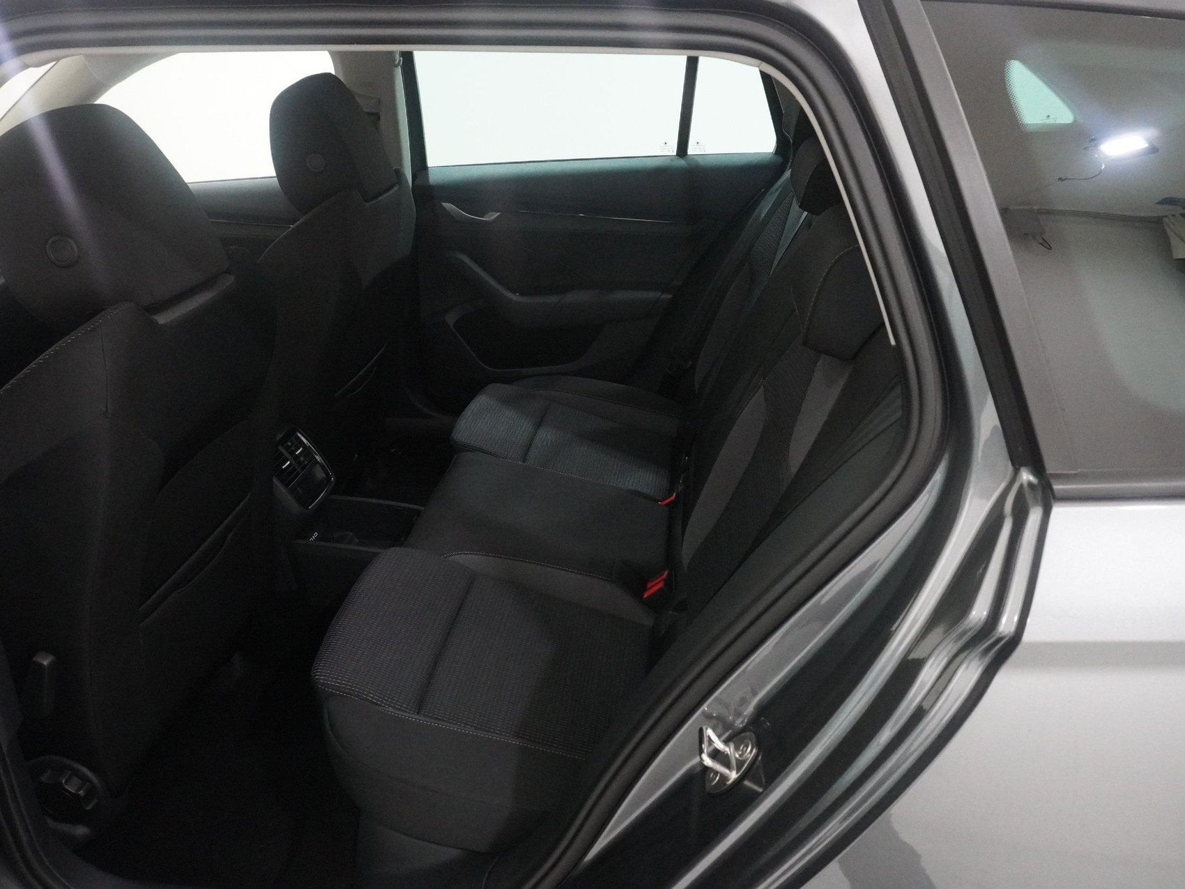 SKODA Octavia 1.5 TSI mHEV Selection-Loft DSG