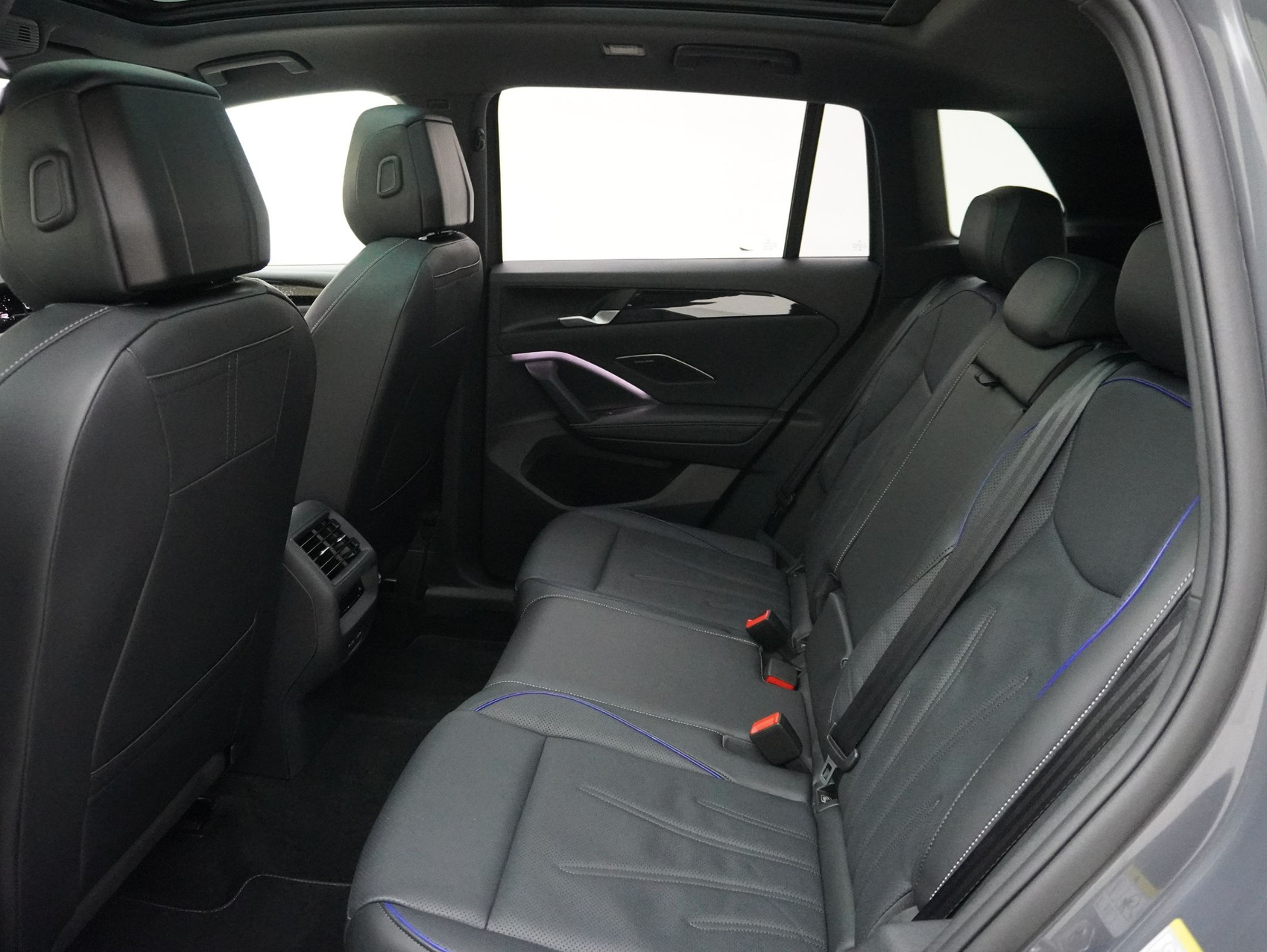 VW Tiguan 2.0 TDI DSG R-Line Black Style 4Motion
