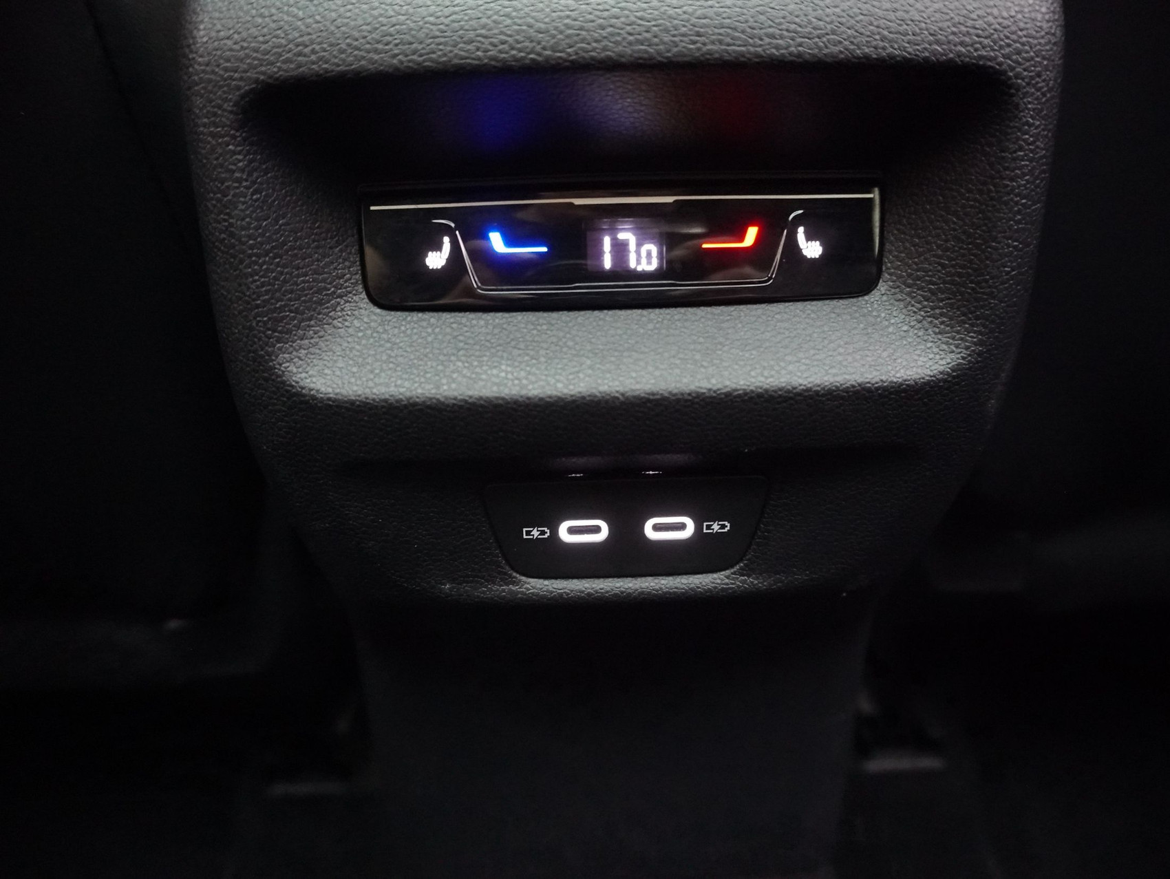 VW Tiguan 2.0 TDI DSG R-Line Black Style 4Motion