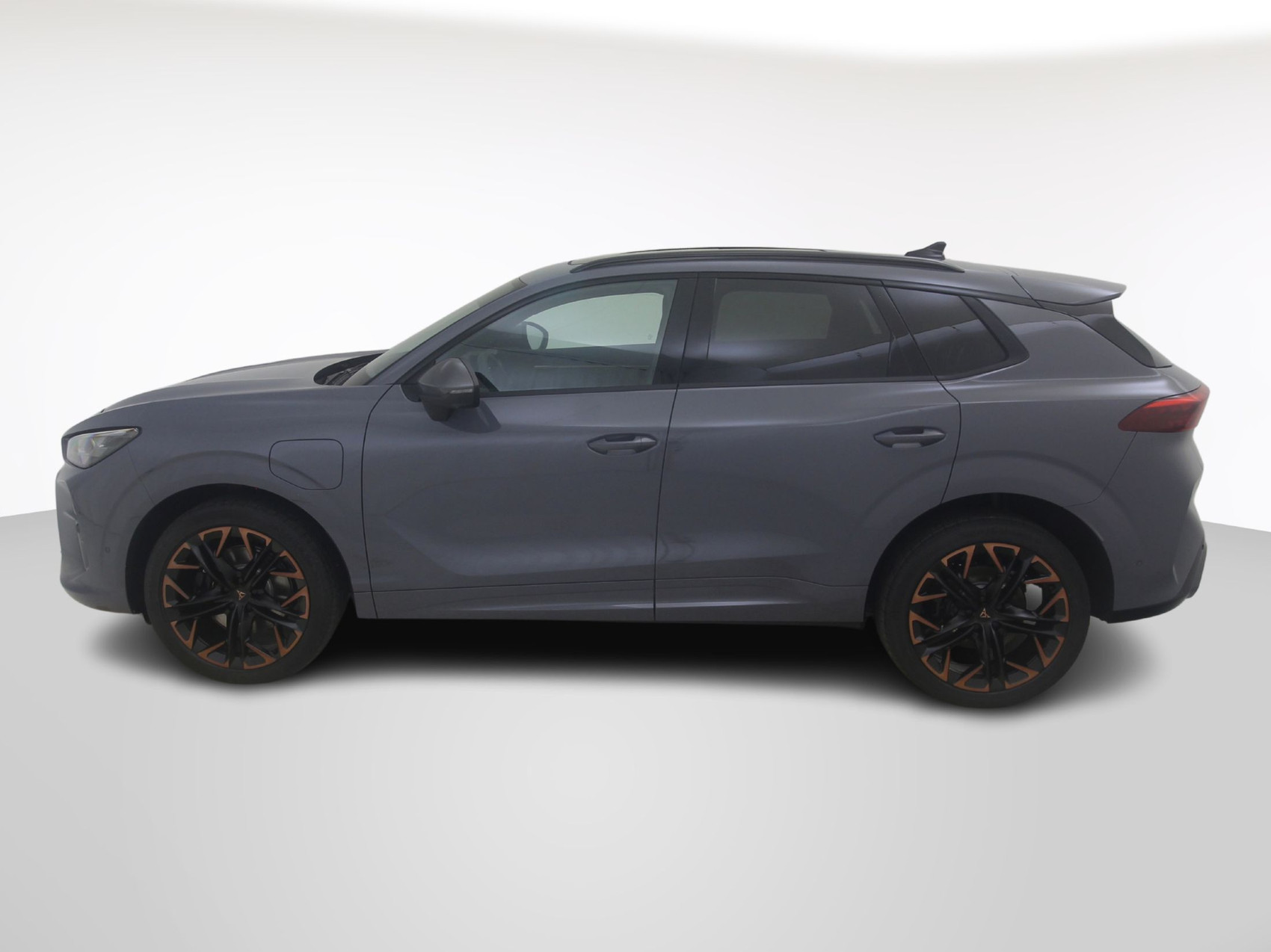 CUPRA Terramar 1.5 e-Plug-in-HYBRID VZ DSG