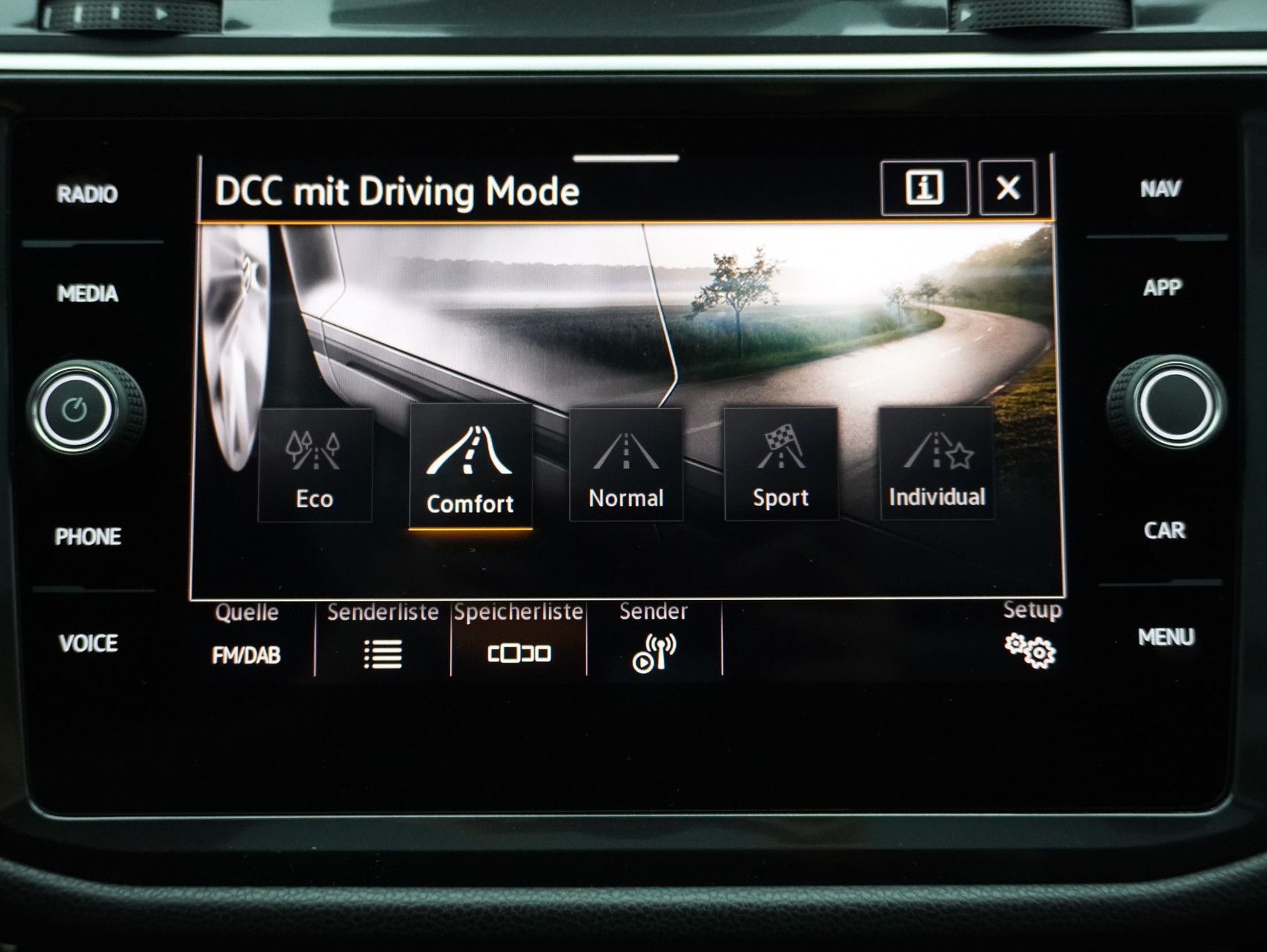 VW Tiguan Allspace 2.0 TDI DSG R-Line Black Style 4Motion