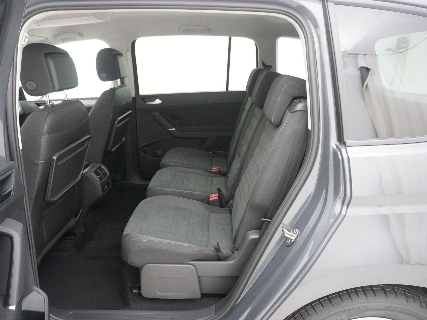 VW Touran 1.5 TSI R-Line DSG