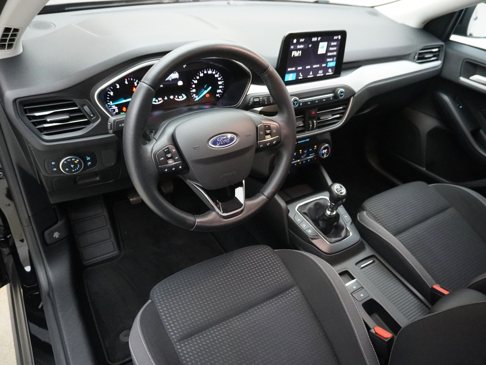FORD Focus 1.0i EcoB Business
