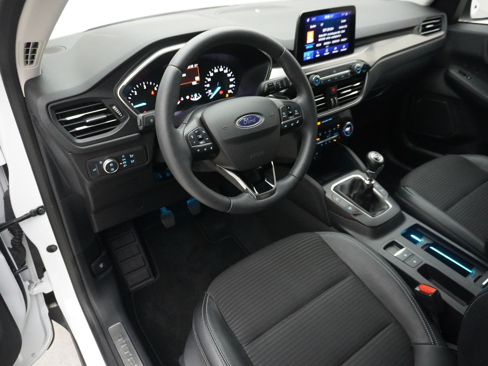FORD Kuga 2.0 EcoBlue Hybrid Titanium X