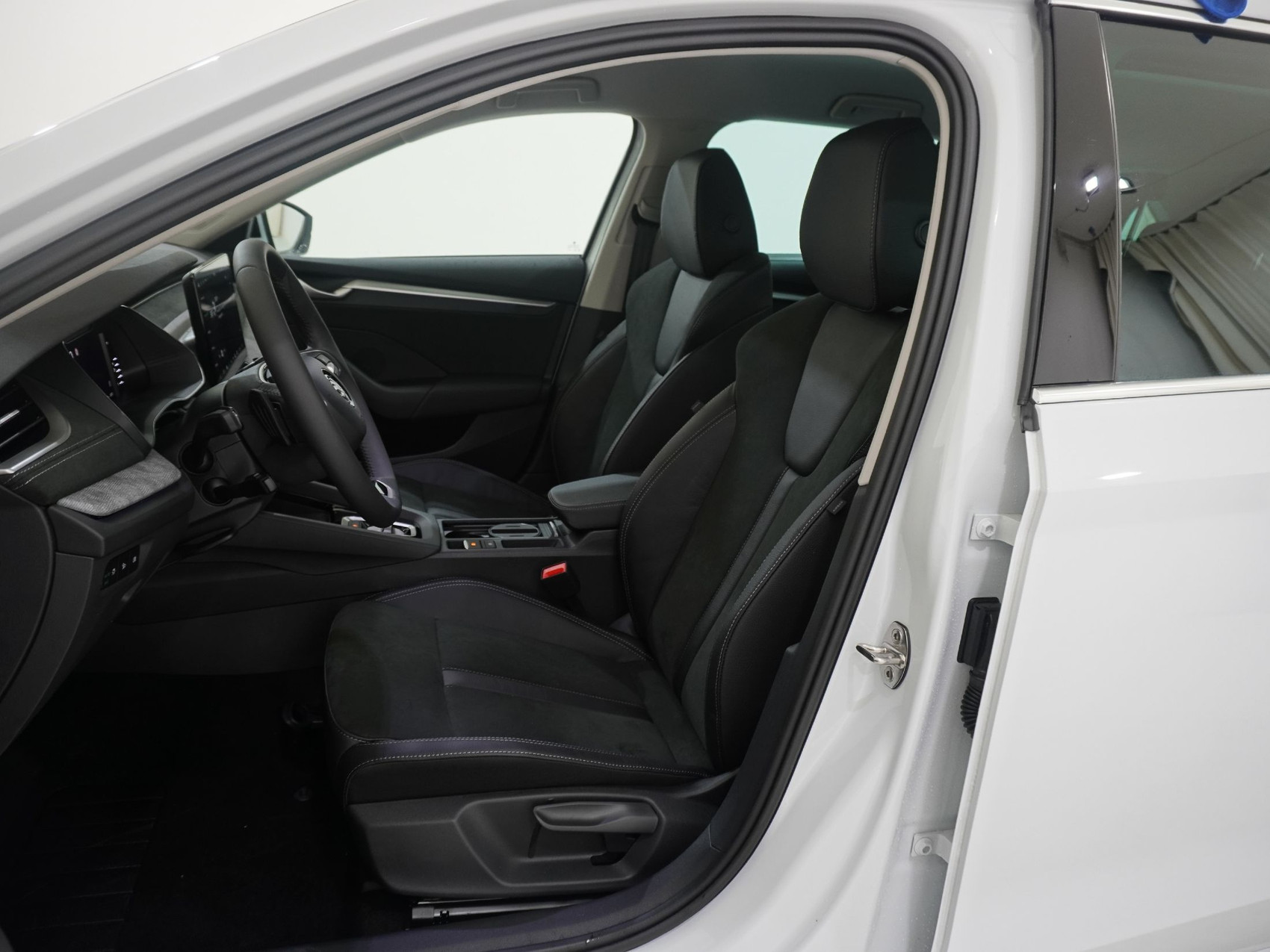 SKODA Octavia 1.5 TSI mHEV Selection-Lounge DSG