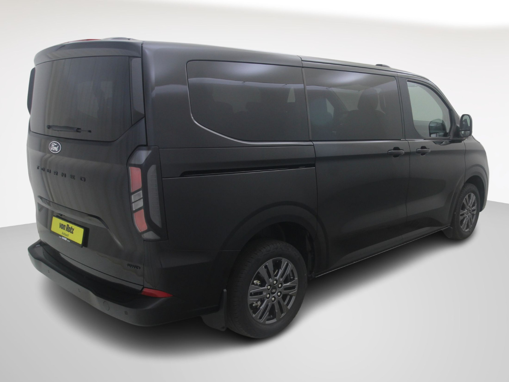 FORD Tourneo Custom 320 L1 2.0 TDCI 4×4 Titanium