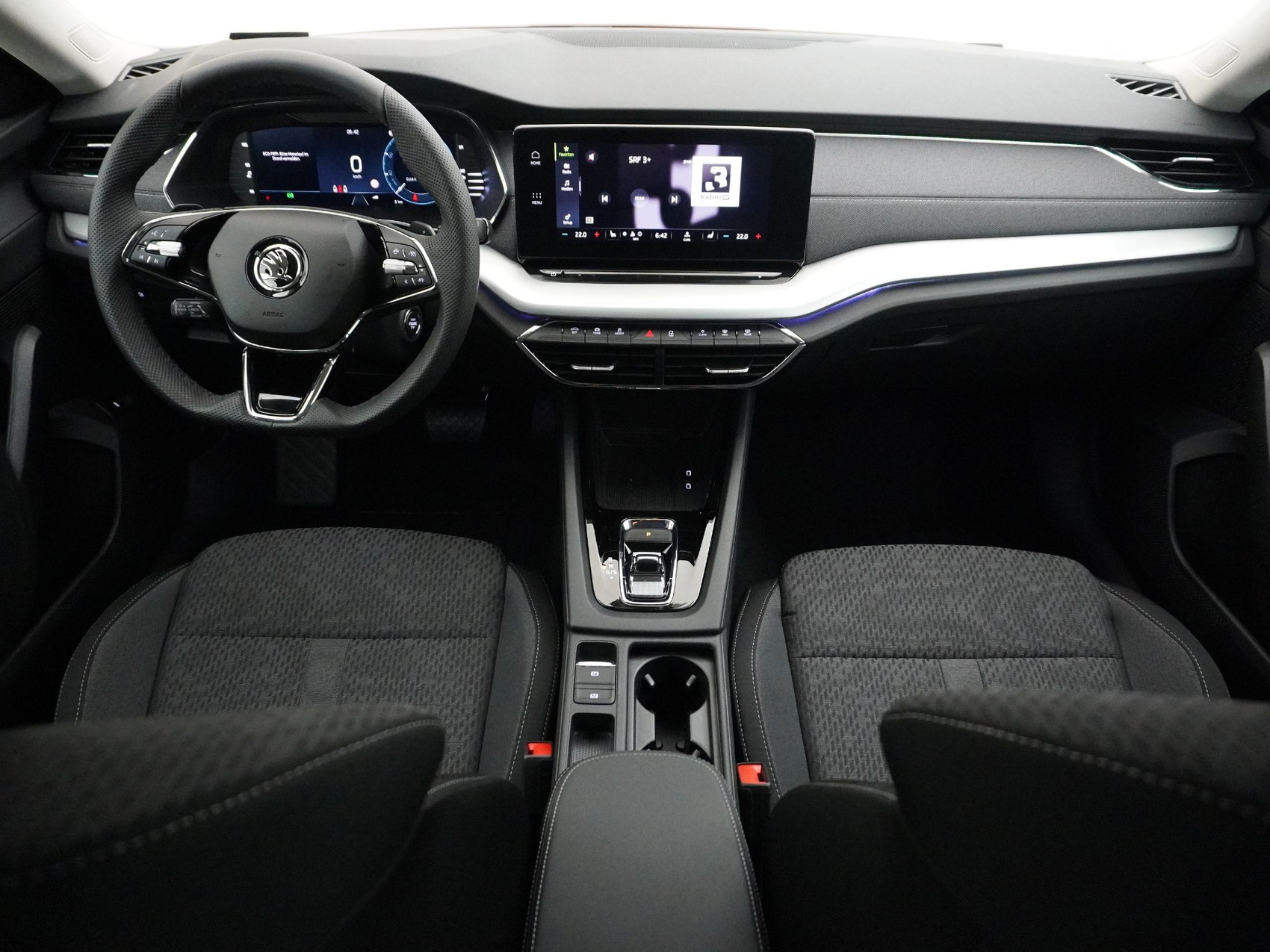 SKODA Octavia 1.5 eTSI Style DSG