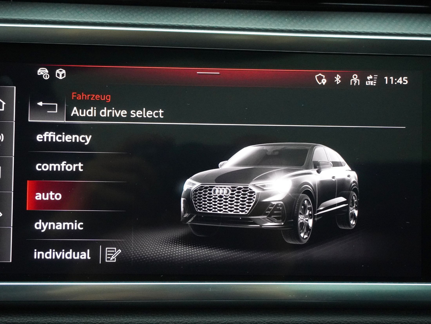 AUDI Q3 Sportback 40 TFSI S line quattro S-Tronic **Audi Garantie bis 07.2029**