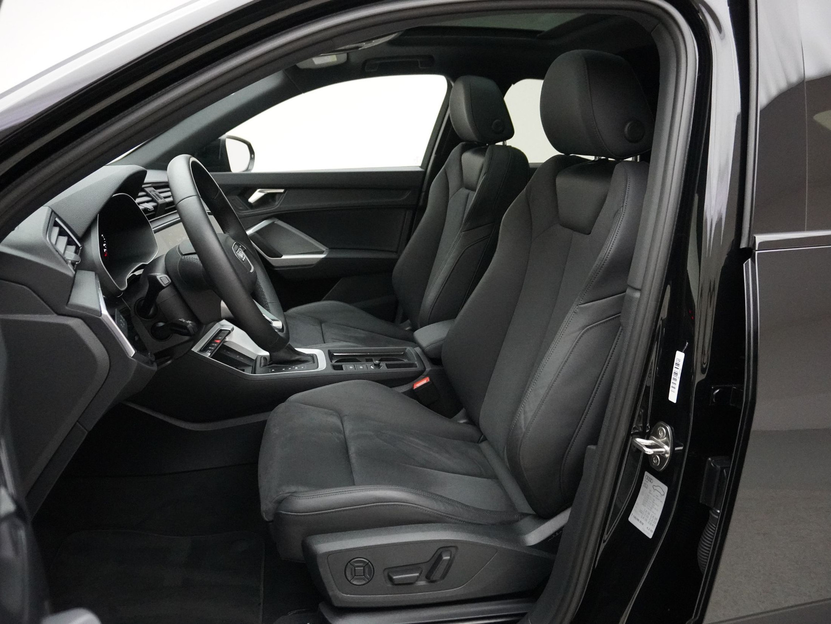 AUDI Q3 Sportback 40 TFSI S line quattro S-Tronic **Audi Garantie bis 07.2029**
