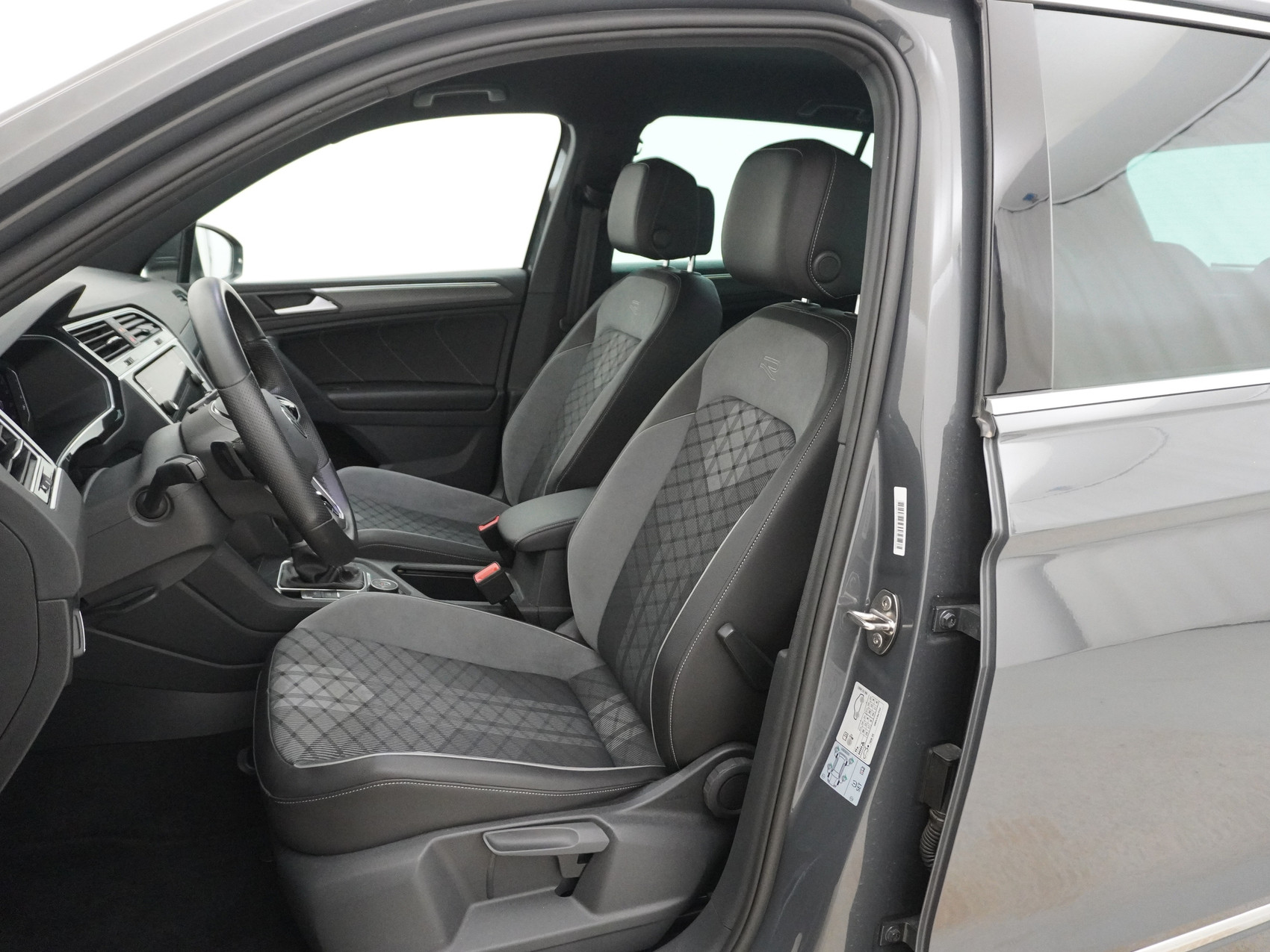 VW Tiguan 2.0 TDI DSG R-Line 4Motion